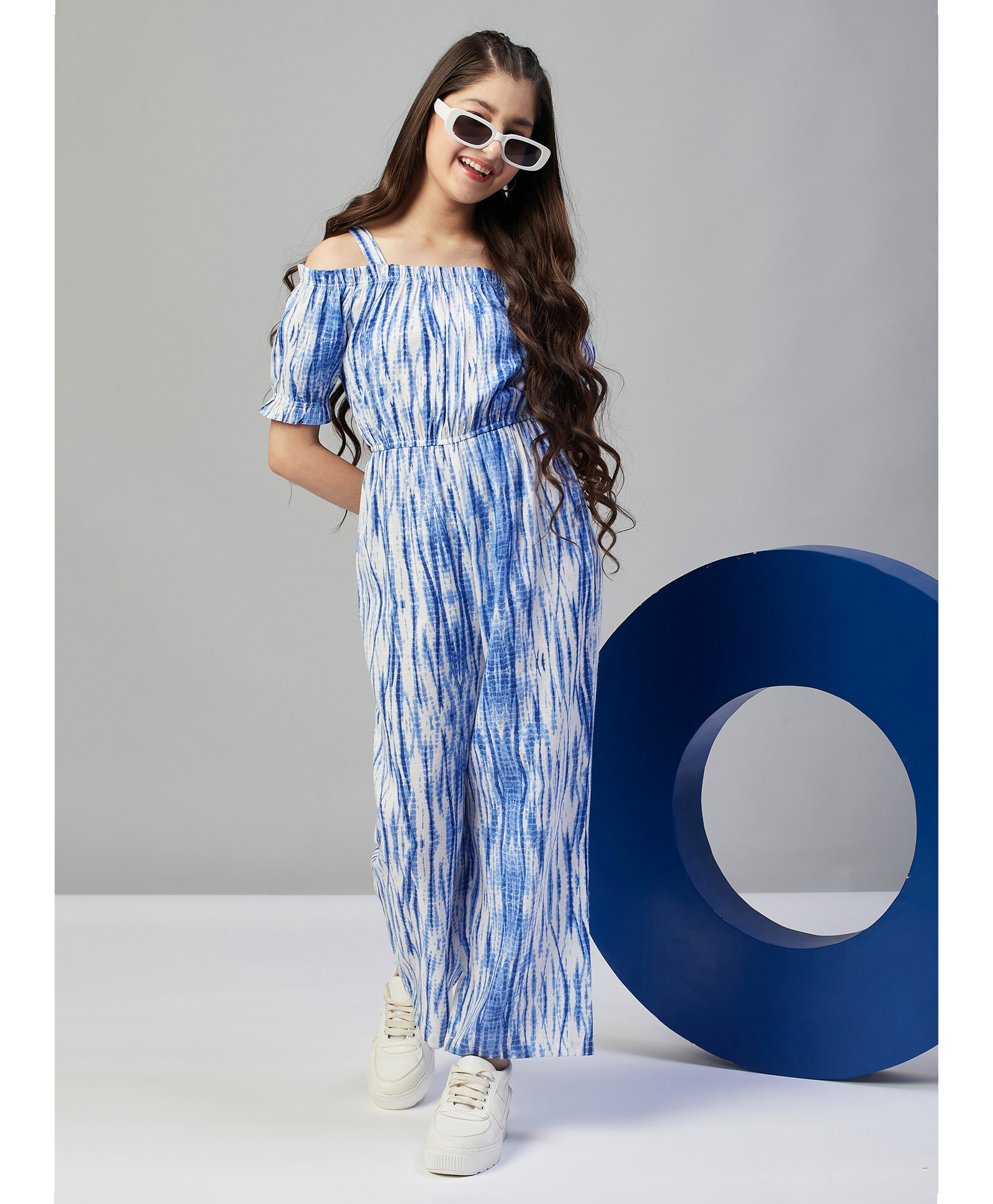 Stylo Bug Cold Shoulder Puffed Sleeves Shibori Tie & Dye Jumpsuit - Blue-image-16