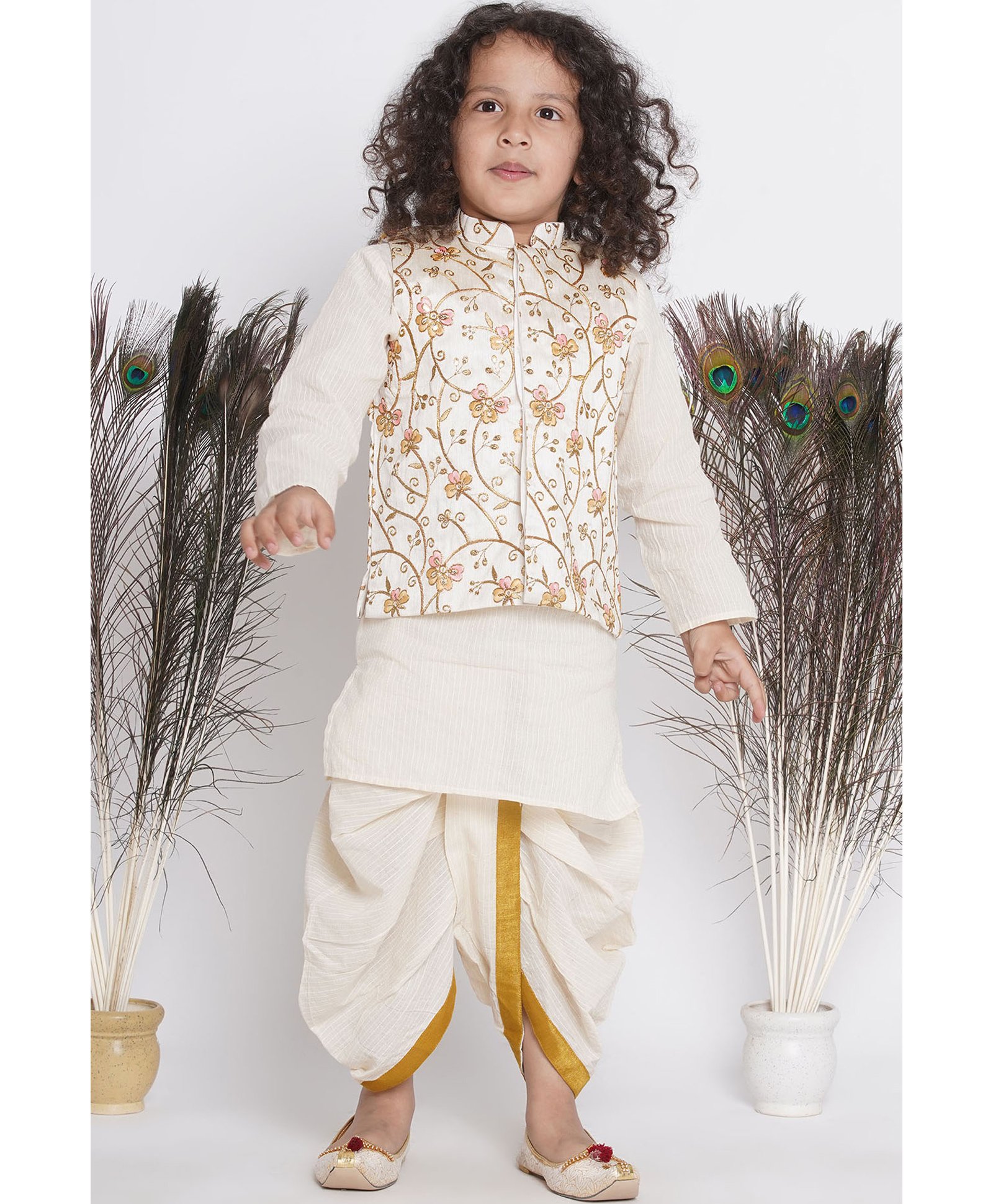 Little Bansi Full Sleeves Solid Kantha Kurta & Kantha Dhoti With Seamless Floral Swirl Embroidered Banarasi Silk Jacket - Cream-image-27