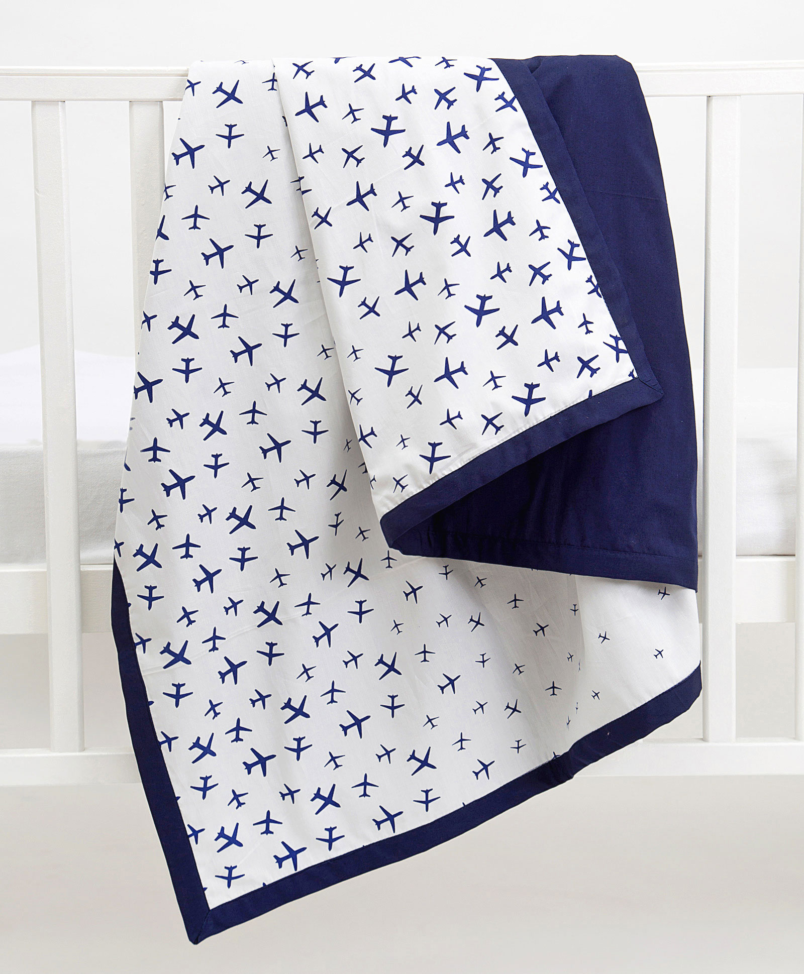 Blooming Buds Airplane Print Reversible Single Dohar - Navy Blue & White-picture-27