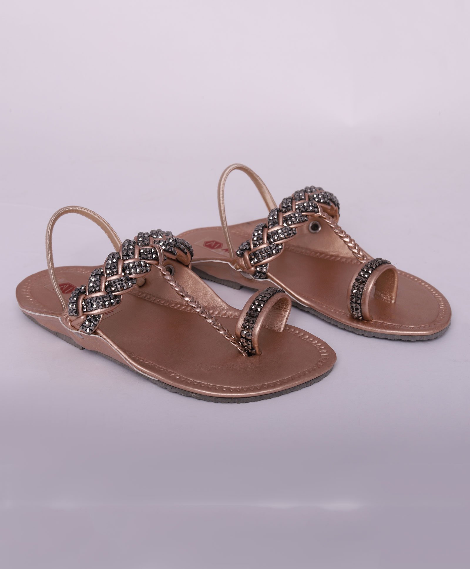 Buy Mine Sole Beads Embellished Kolhapuri Chappal - Gold for Girls (3-4  Years) Online, Shop at FirstCry.com - 13182848