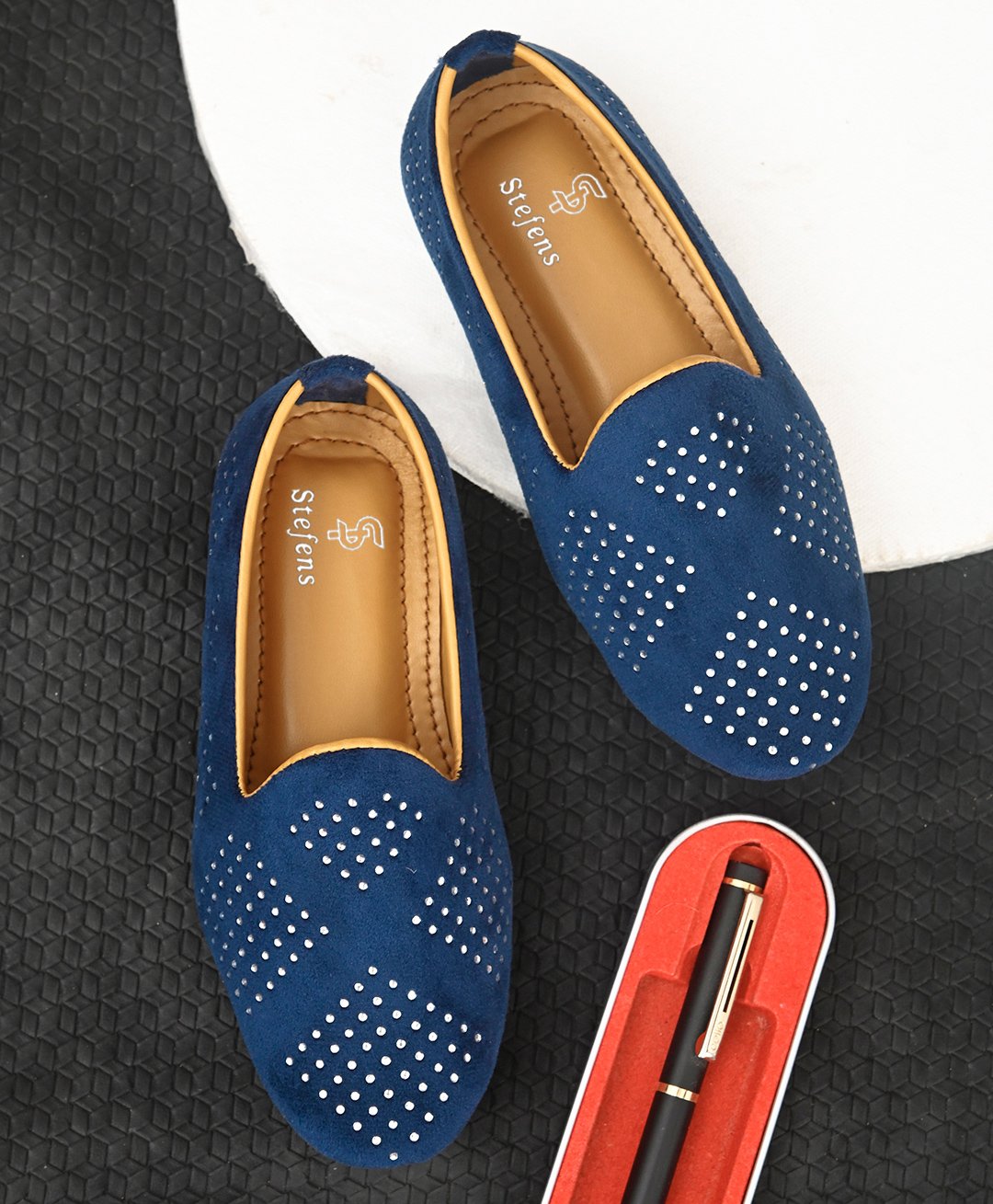 Stefens Polka Dots Printed Mojaris - Blue-picture-24
