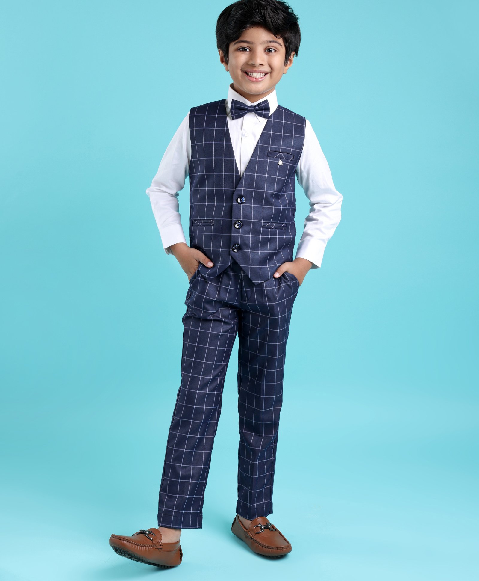 Robo Fry Cotton Full Sleeves Checked Party Suit With Waistcoat & Bow- Blue-picture-28