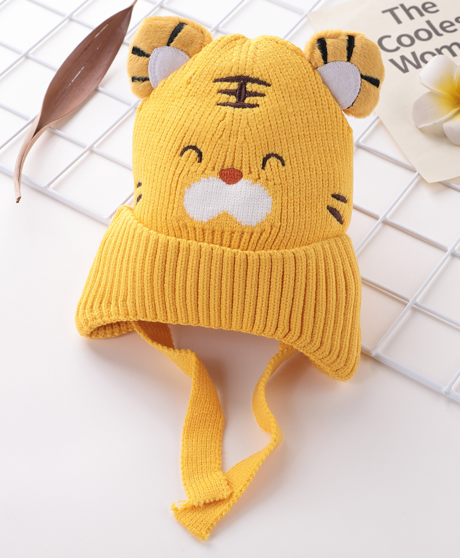 Babyhug Tiger Design Acrylic Woollen Cap with Knot Medium Size - Yellow-image-13