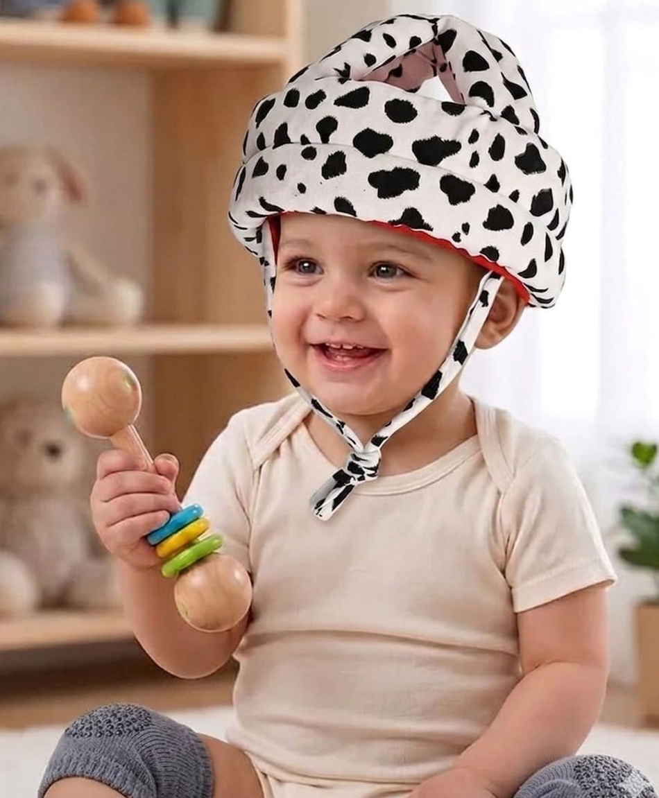 BOXOT IMPEX Baby Safety Helmet & Kneepads-Black & White (Color And Print May Vary)-image-5