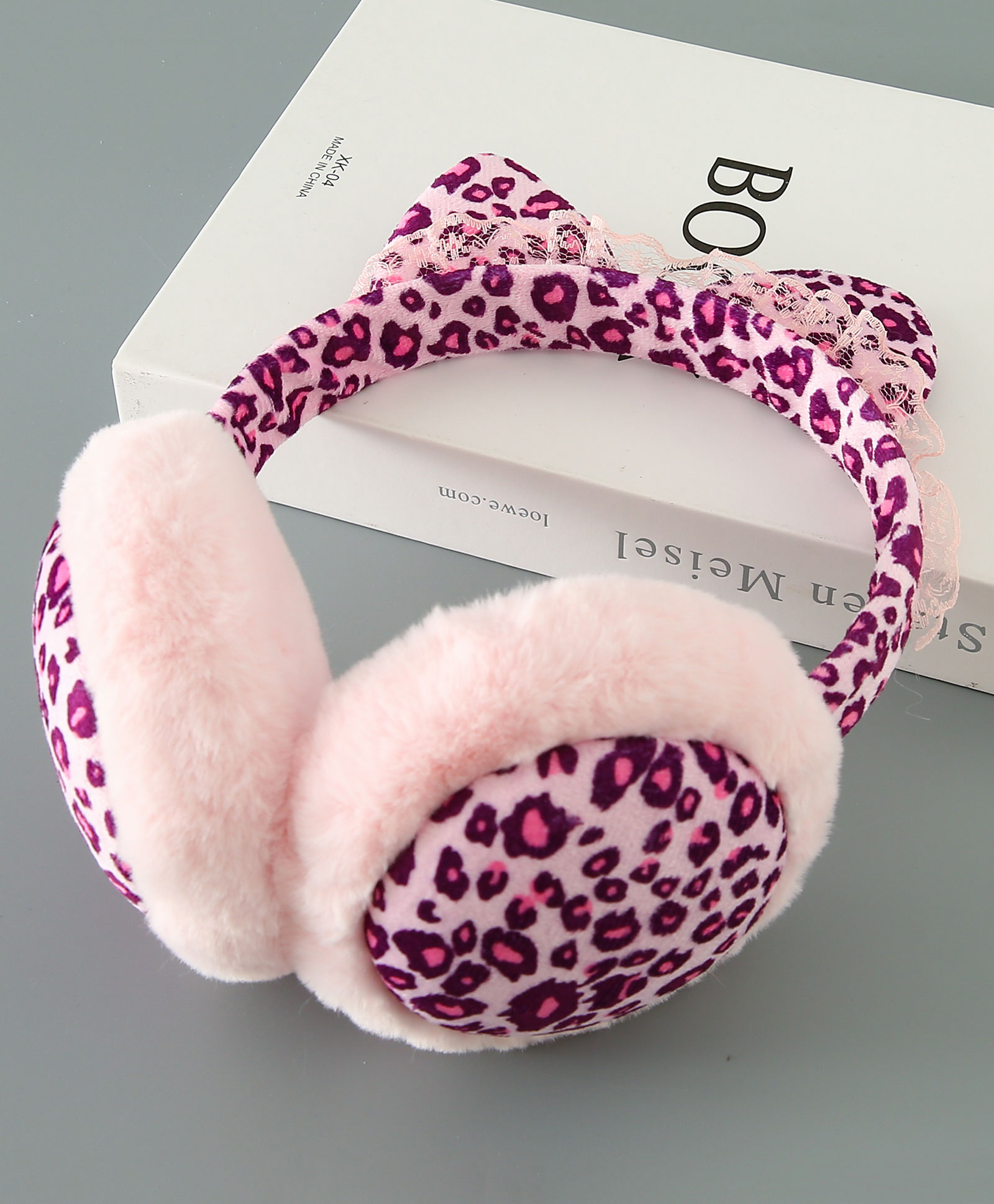 Babyhug Ear Muffs Leopard Design - Pink-picture-17