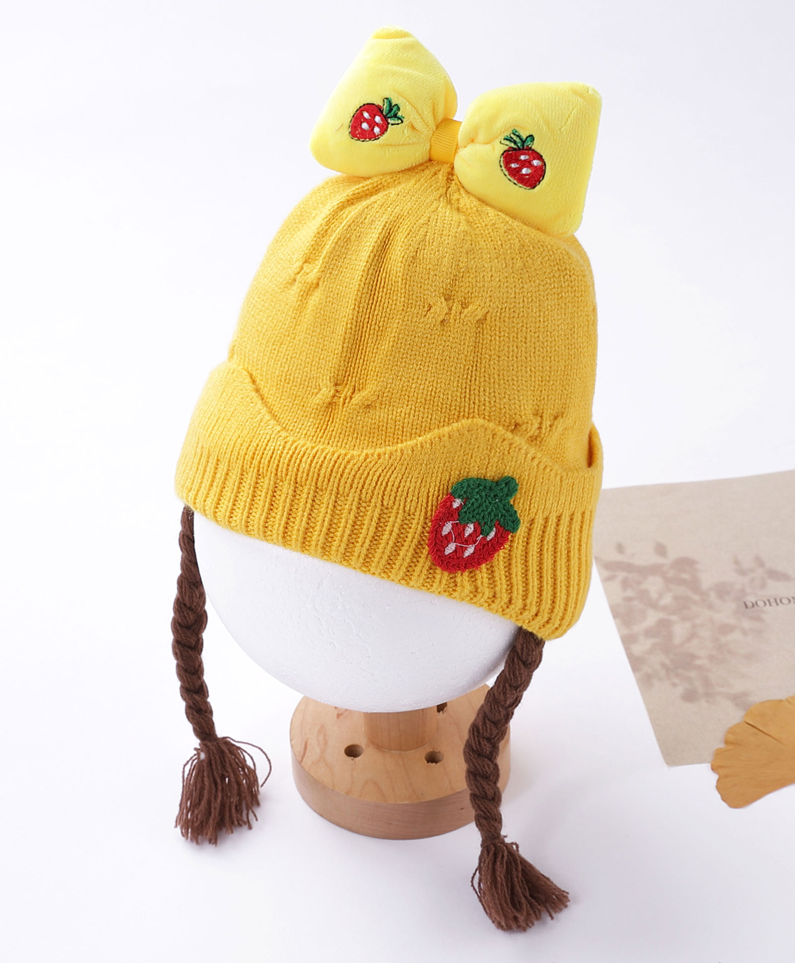 Babyhug Bow Acrylic Woollen Cap Strawberry Applique Medium Size - Yellow-picture-18