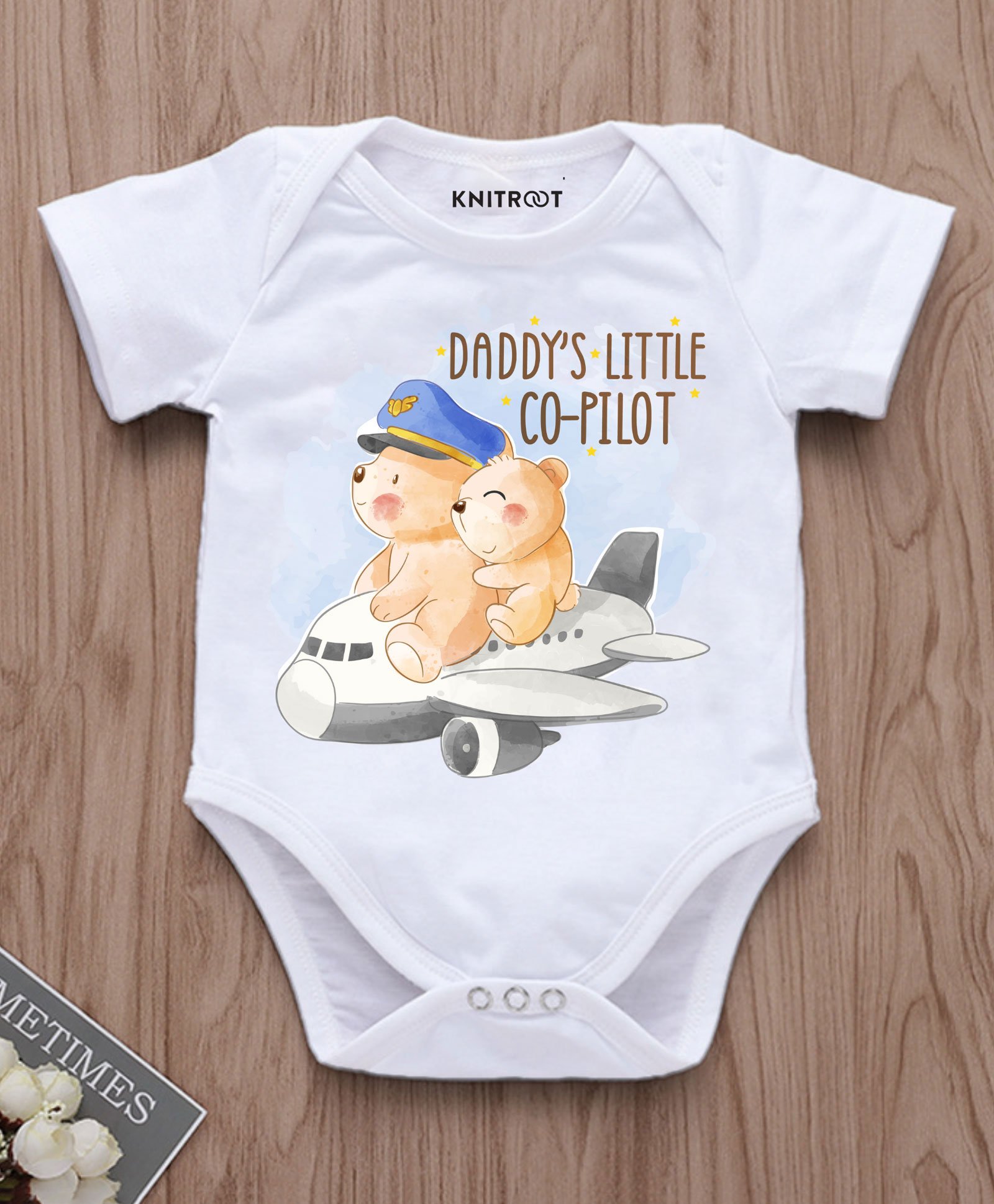 KNITROOT Father's Day Theme Half Sleeves Baby & Daddy Bear Daddy's Little Co Pilot Printed Onesie - White-picture-33