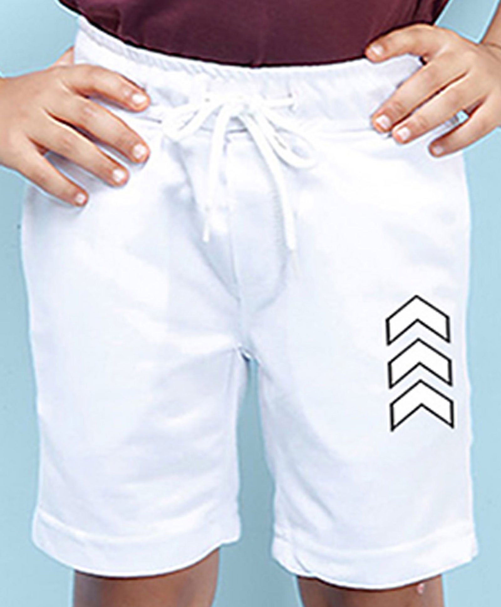 NUSYL Arrow Printed Shorts - White-picture-16