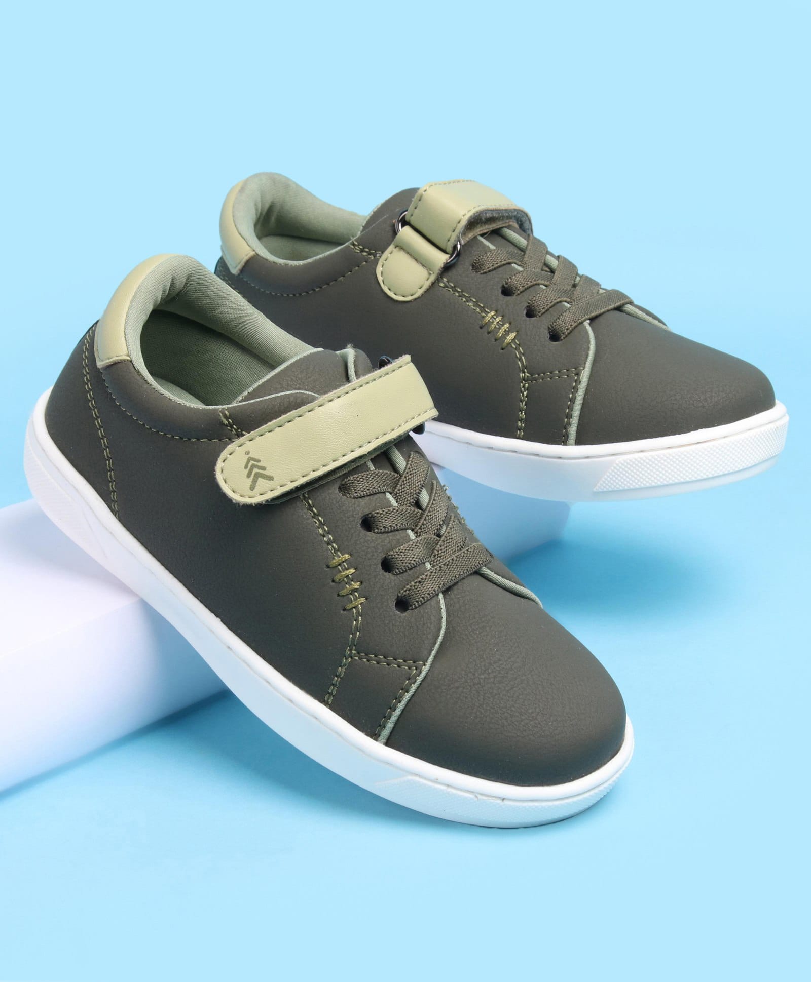 Pine Kids Velcro and Lace Closure Casual Shoes - Green