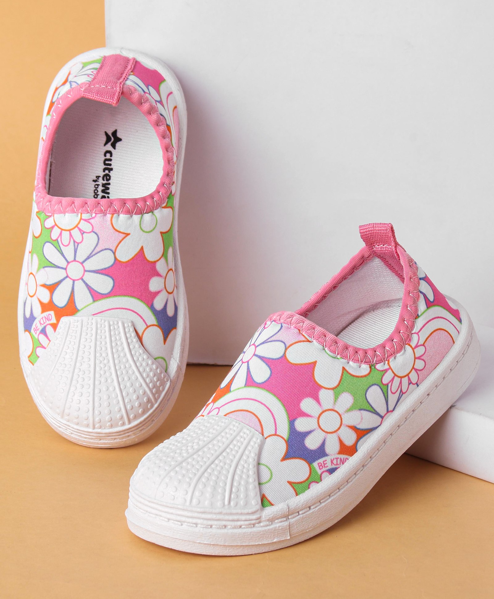 Cute Walk by Babyhug Slip On Casual Shoes with Floral Design - Pink & White-image-22