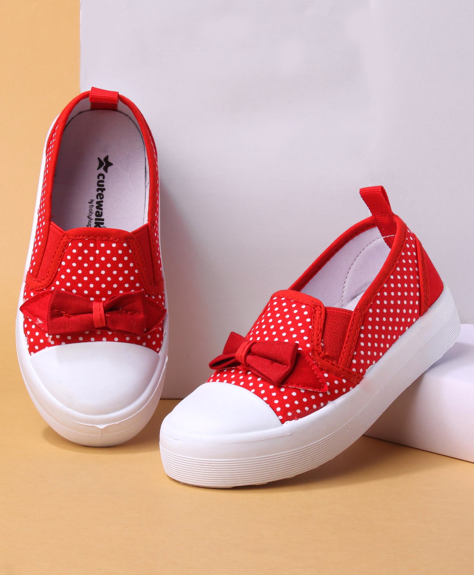 Cute Walk by Babyhug Slip Ons Casual Shoes with Bow Applique - Red-image-26