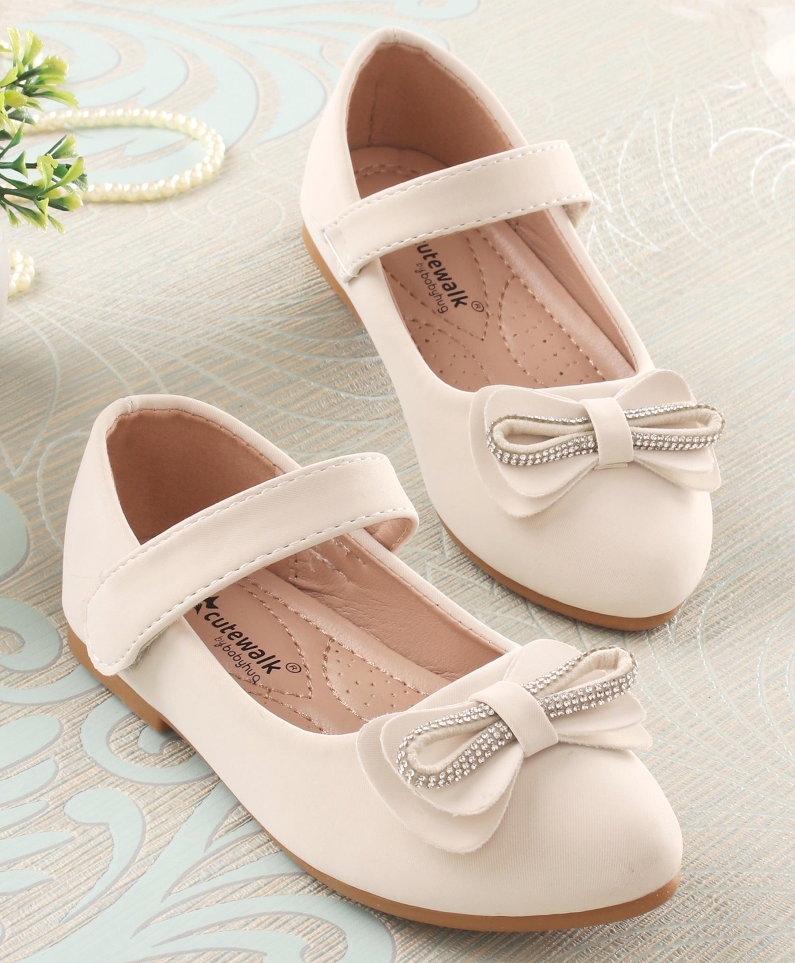 Cute Walk by Babyhug Studded & Bow Applique Bellies with Velcro Closure - Beige-picture-15