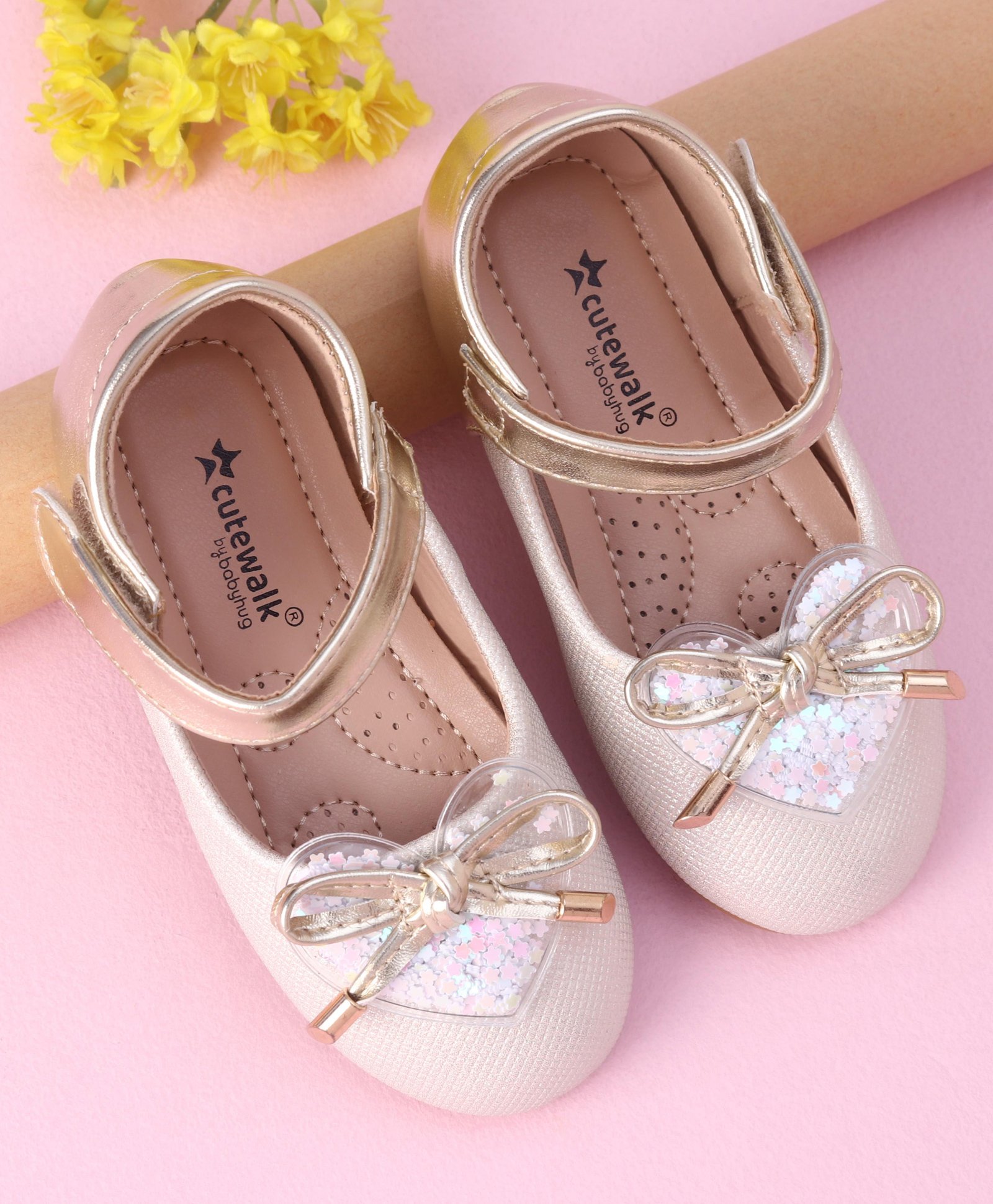 Cute Walk by Babyhug Velcro Closure Shimmer Striped Bellies with Bow Applique - Golden-image-40
