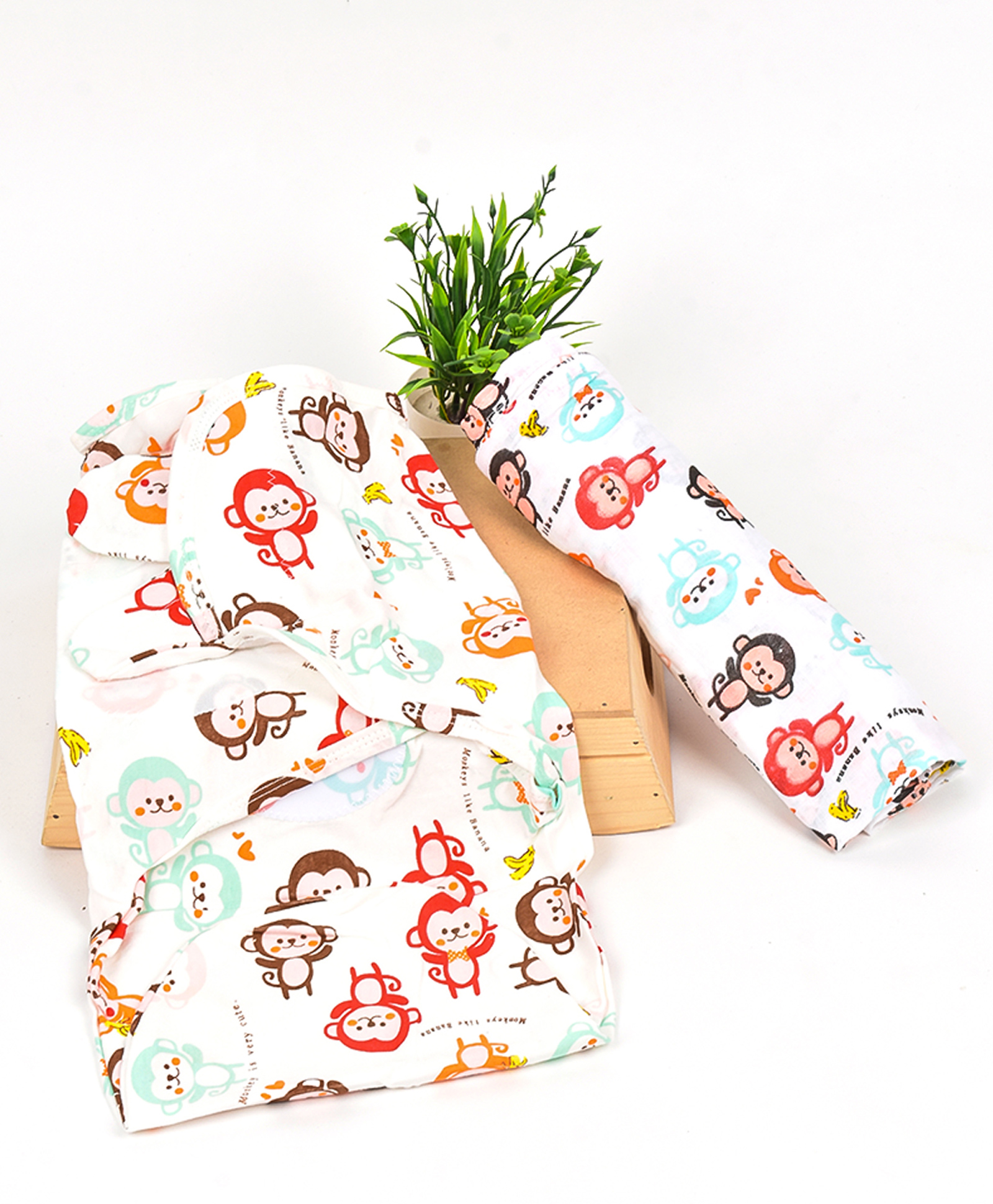 Moms Home Baby Organic Cotton Muslin Swaddle & Adjustable Infant Wrap Monkey - Pack of 2 - Multicolor-image-46