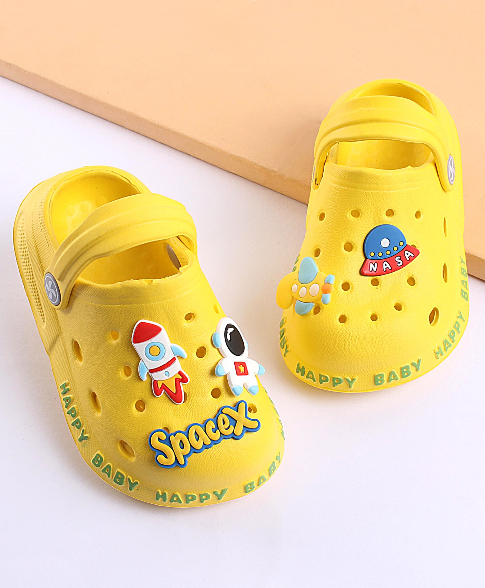 Cute Walk by Babyhug Slip On Clogs Rocket Applique - Yellow-image-15