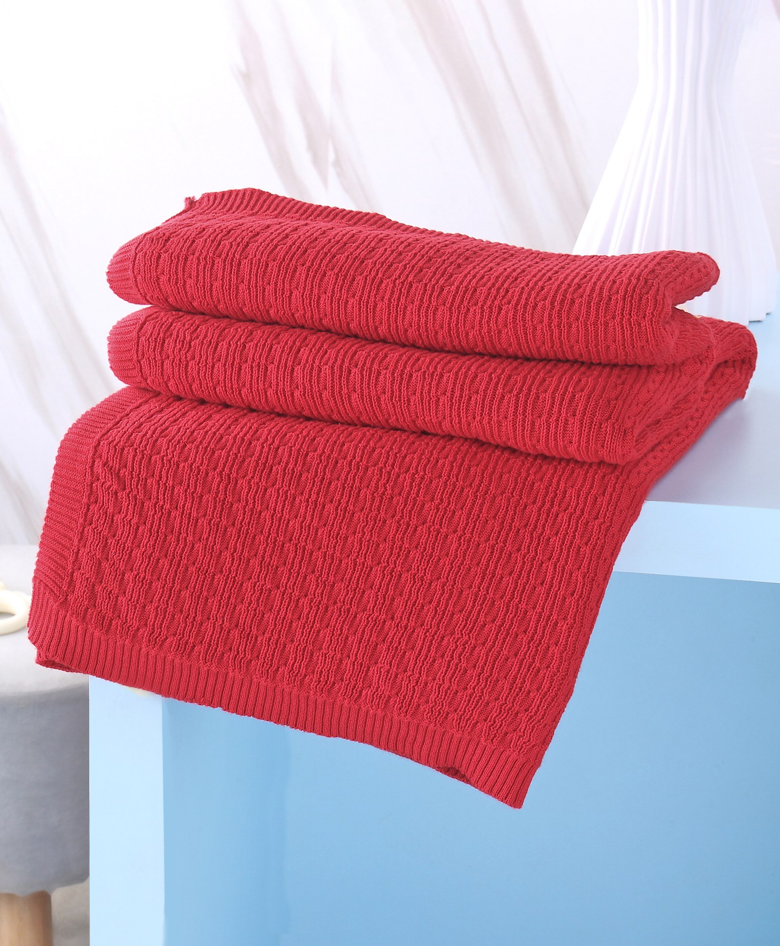 yellow apple all season cotton blanket - red