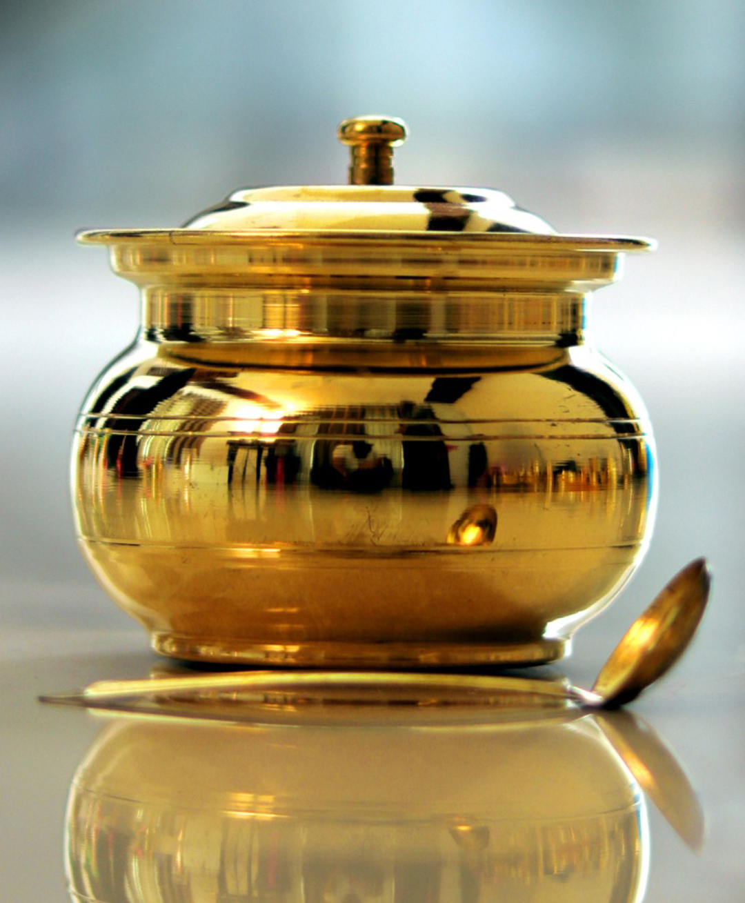 Indian Bartan Brass Ghee Pot - Golden-image-17
