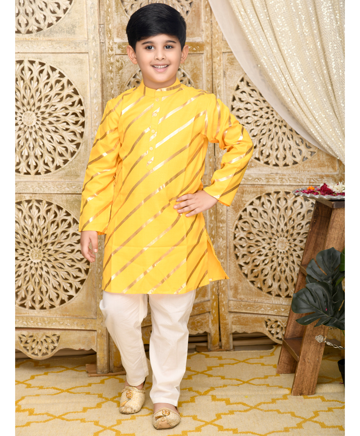 Saka Designs by Sapna Foil Printed Full Sleeves Kurta & Pyjama - Yellow & Gold-image-1