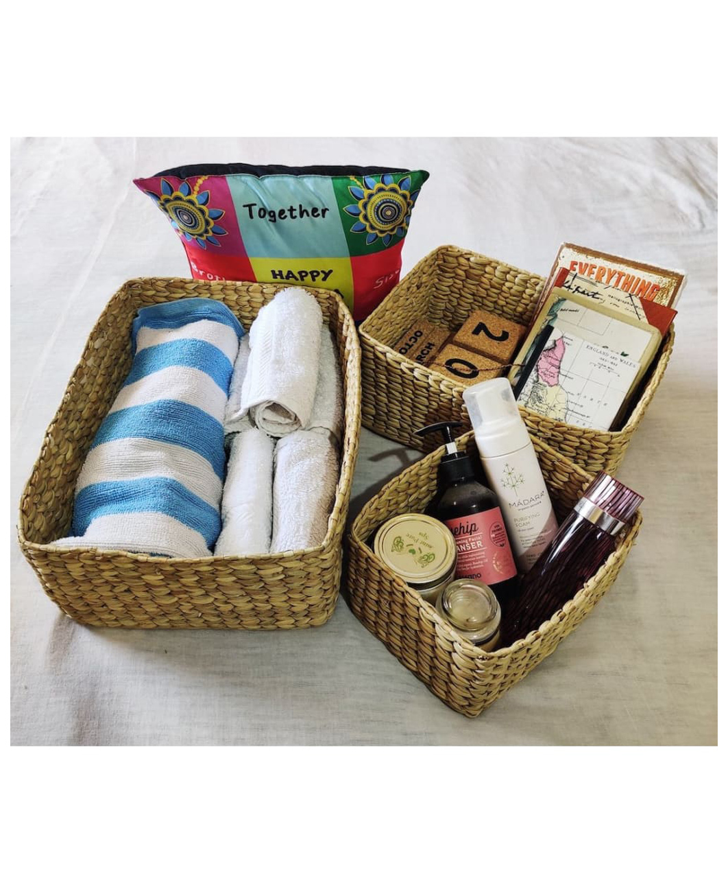OnEarth Set of 3 Baskets Water Reed Kauna Grass for Home Pack of 3 - Multicolour-image-10