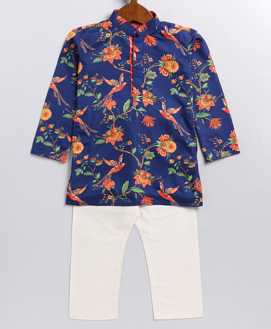 Vastramay Full Sleeves Floral  Printed Kurta Pyjama Set - Blue And Cream-image-40