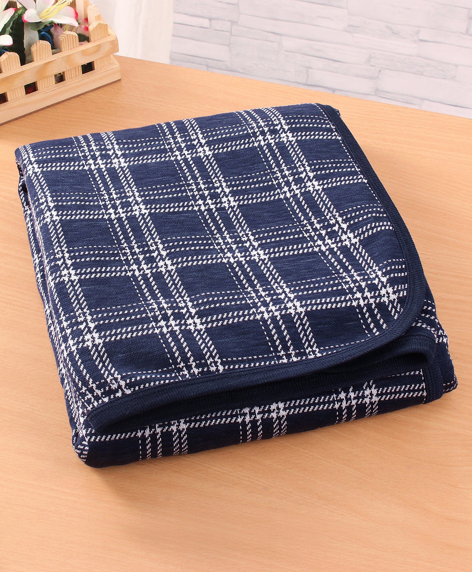Simply Knitted Cotton Checkered Bath Towel L 80 x B 80 cm - Navy-image-45