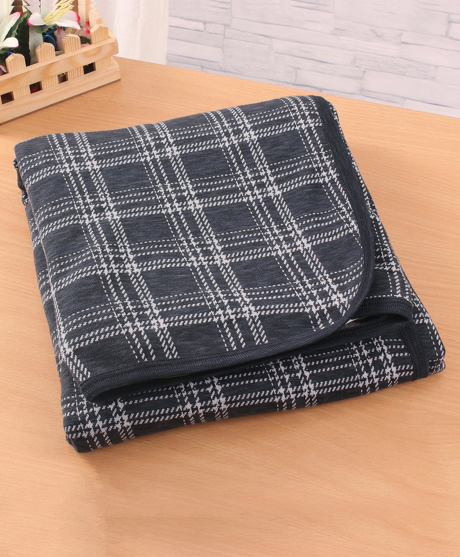 Simply Knitted Cotton Checkered Bath Towel L 80 x B 80 cm - Charcoal Grey-image-33