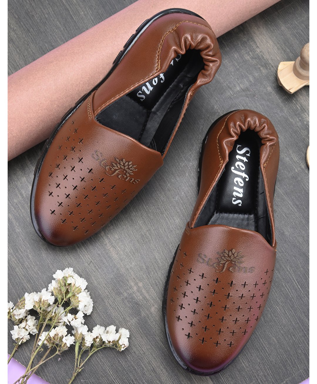 Stefens Hollow Out Detailed Slip On Loafers - Tan-image-48