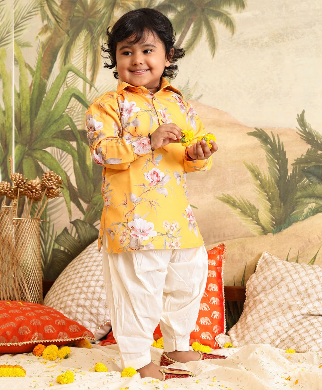 Vastramay Muslin Full Sleeves Seamless Floral Printed Kurta With Patiala Set - Yellow & Cream-image-36