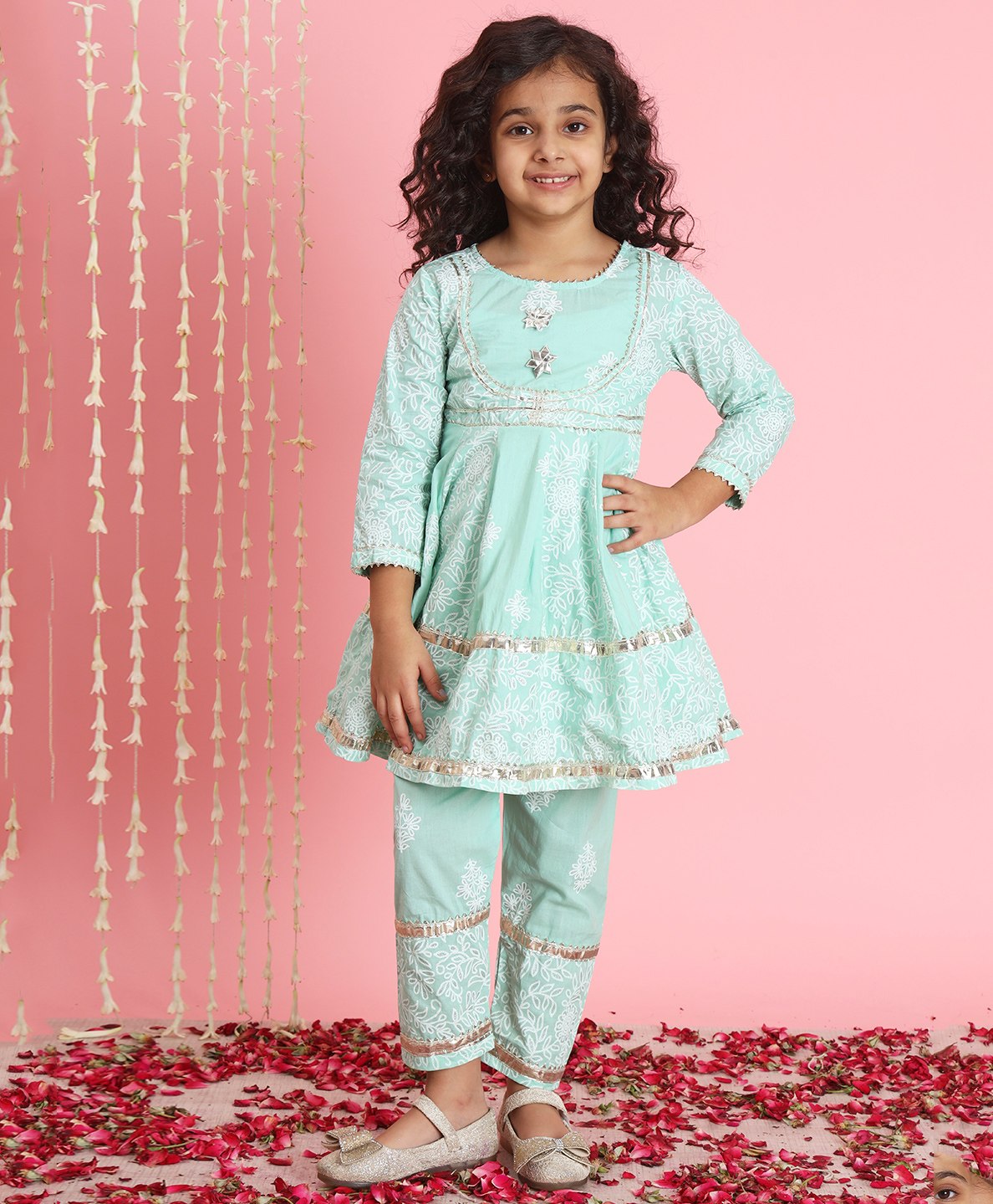 READIPRINT Three Fourth Sleeves Seamless Floral Design Printed & Gota Lace Embellished Kurta With Coordinating Sharara - Green-picture-49