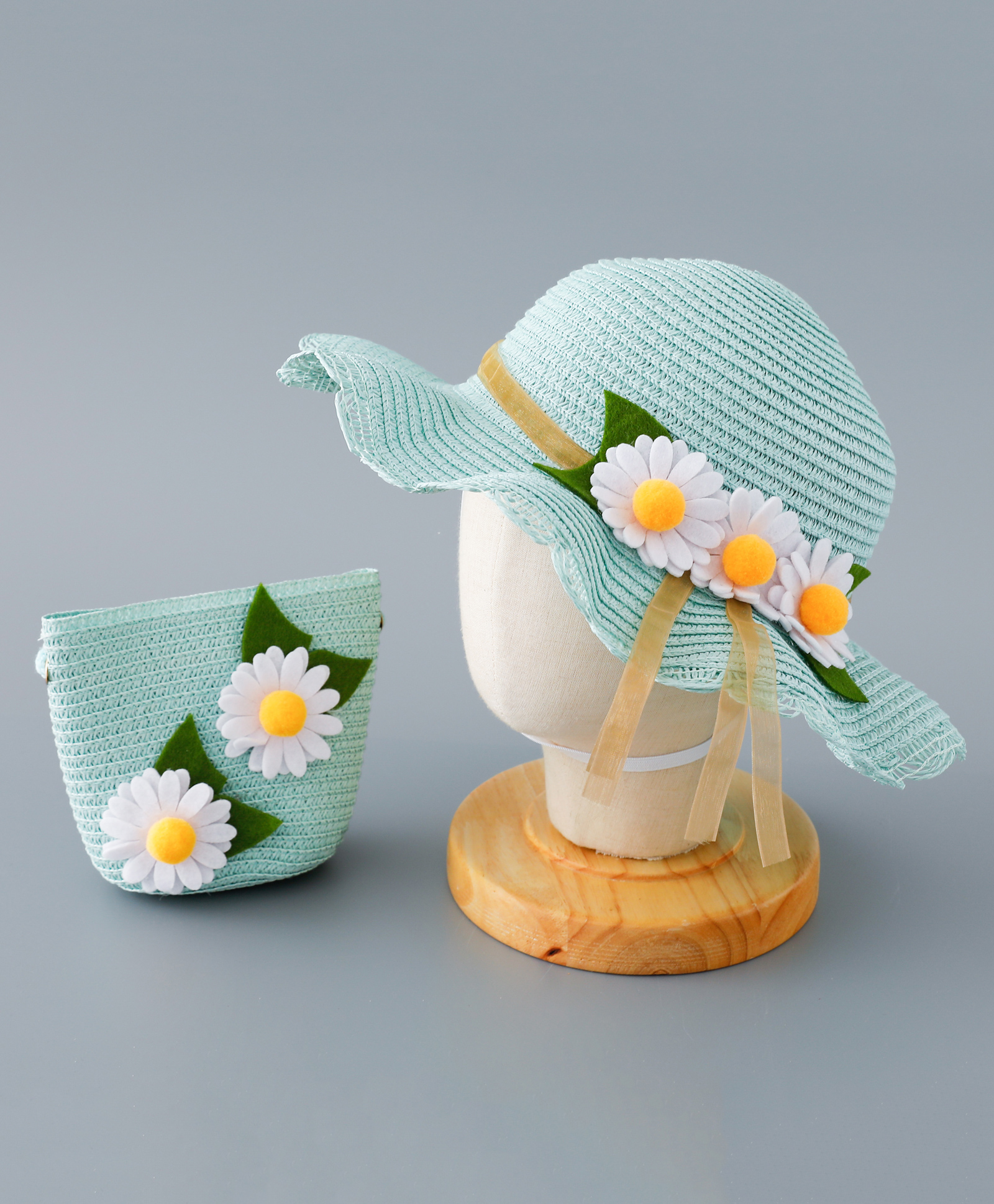 Babyhug Straw Hat with Flower Applique - Green-image-35