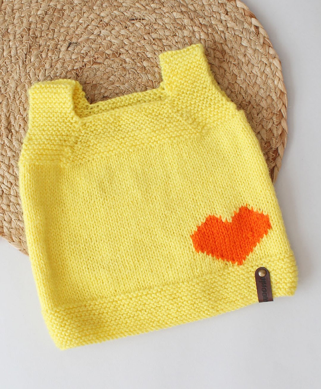 Woonie Sleeveless  Knitted Broad Strapped & Heart Detailed Sweater Vest - Yellow-picture-18