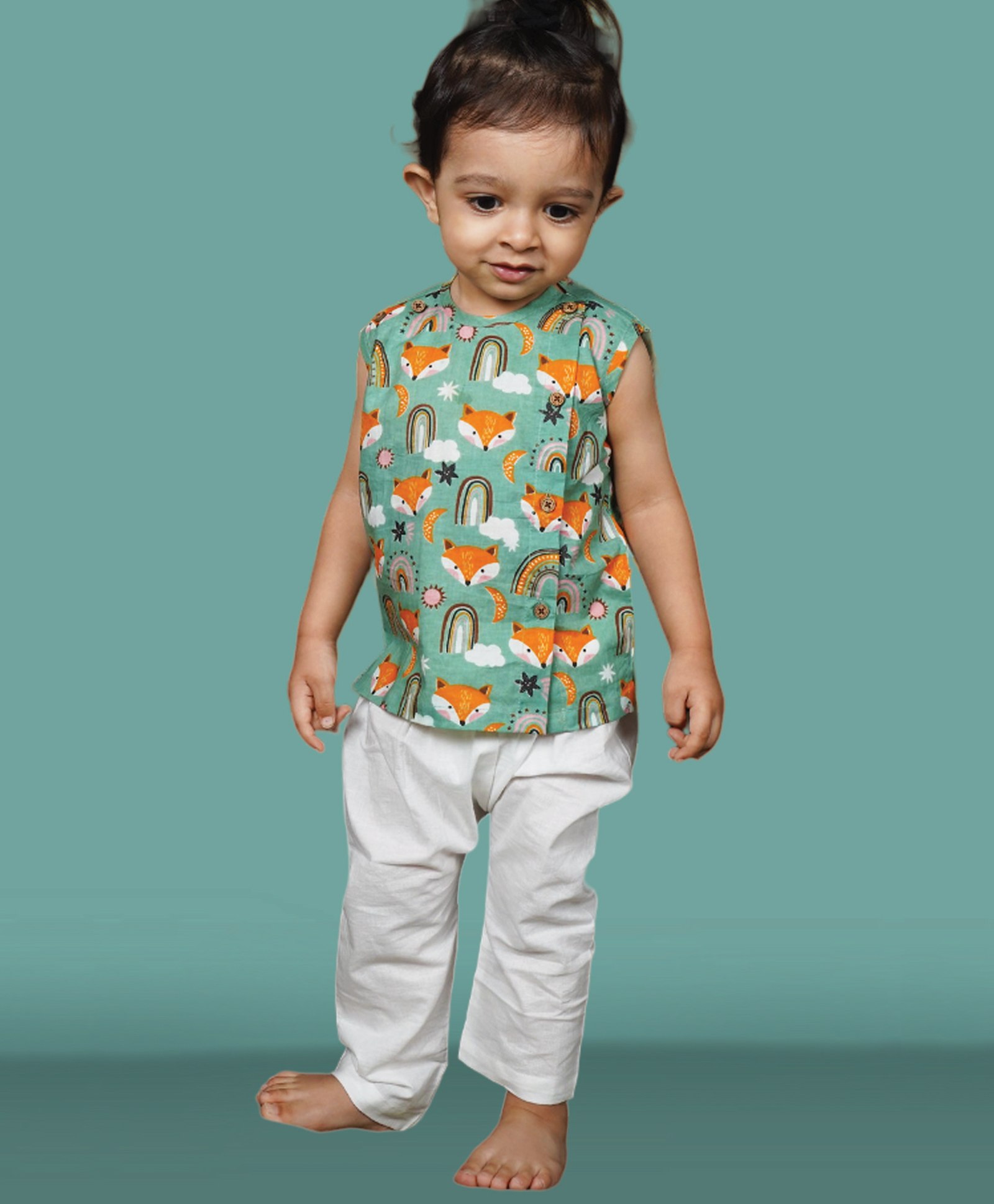 Polka Tots Sleeveless  Wolf & Rainbow Printed Kurta Pyjama Set - Green-image-22