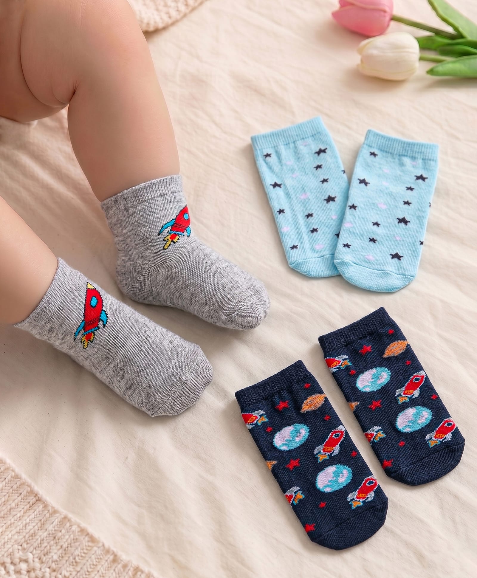 Cute Walk By Babyhug Cotton Knit Anti Bacterial Ankle Length Socks Star Design Pack Of 3 - Multicolour-image-17