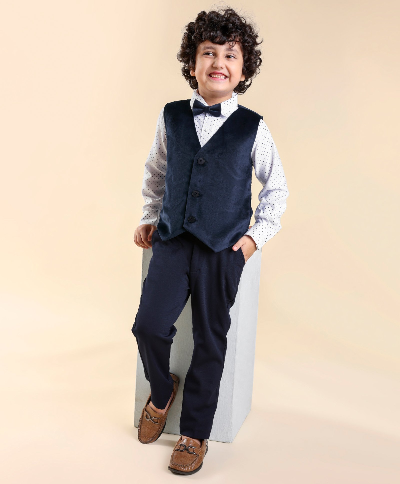 Babyhug Woven  Full Sleeves Polka Dot Print Party Suit With Velvet Waist Coat - Navy Blue-image-15