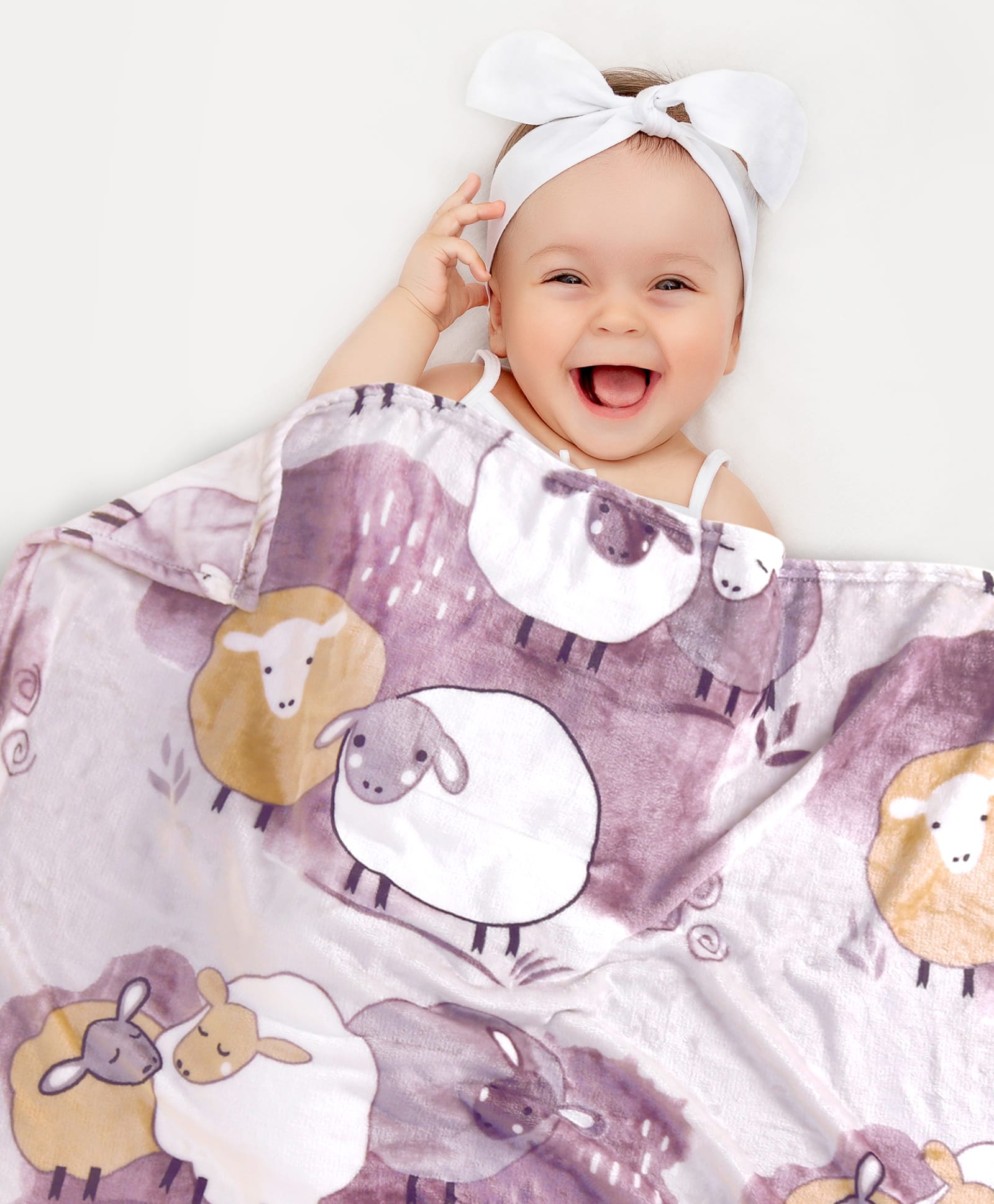Babyhug Premium Sheep Print Coral Blanket- Off White-image-14
