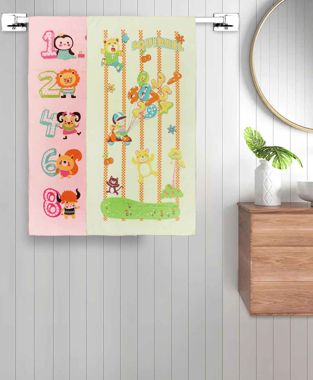 FABINALIV Set of 2 Multicolor Cartoon Print Cotton Kids Bath Towels (110X60 cm)-picture-29