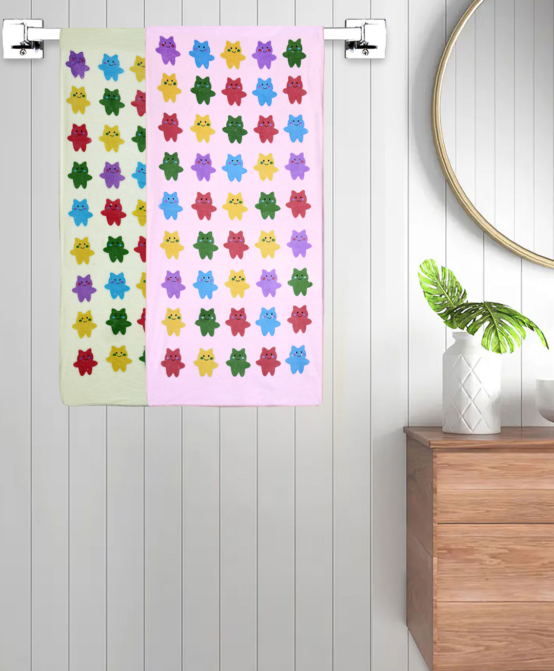 FABINALIV Set of 2 Multicolor Cartoon Print Cotton Kids Bath Towels (110X56 cm)-picture-19