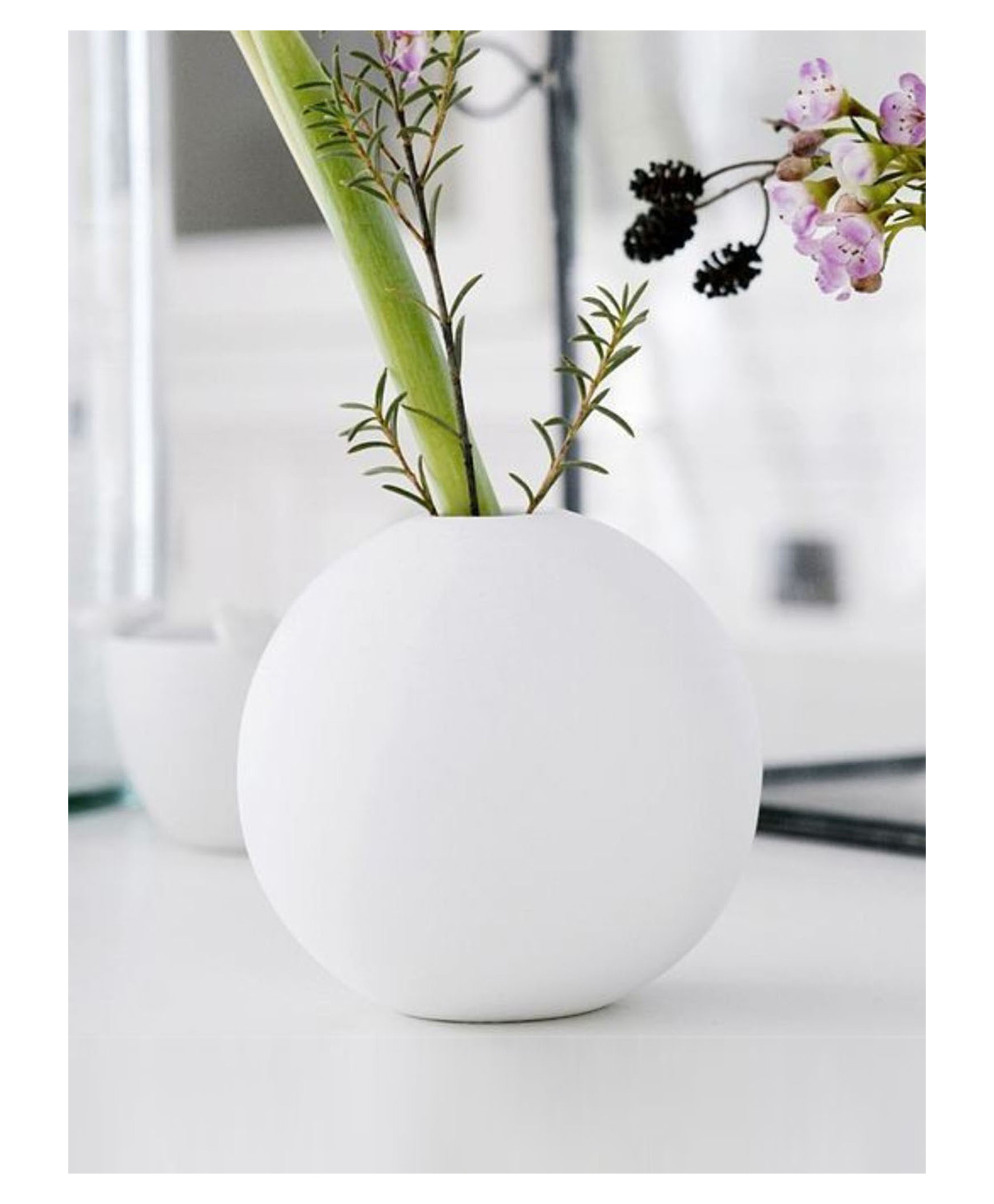 Purezento Cooee Vase- White-image-45