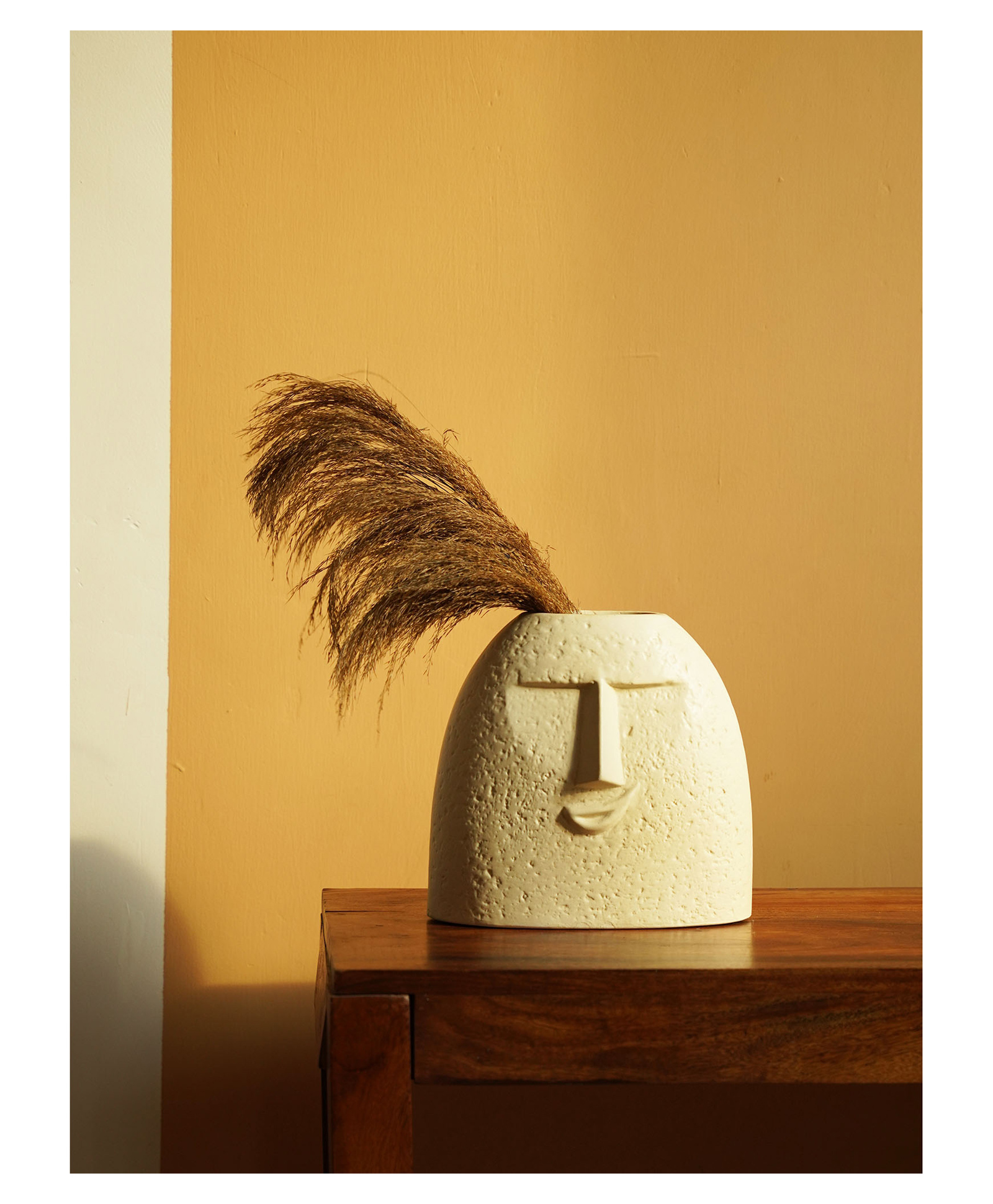 Purezento Cheerful Face Vase - Cream-picture-17