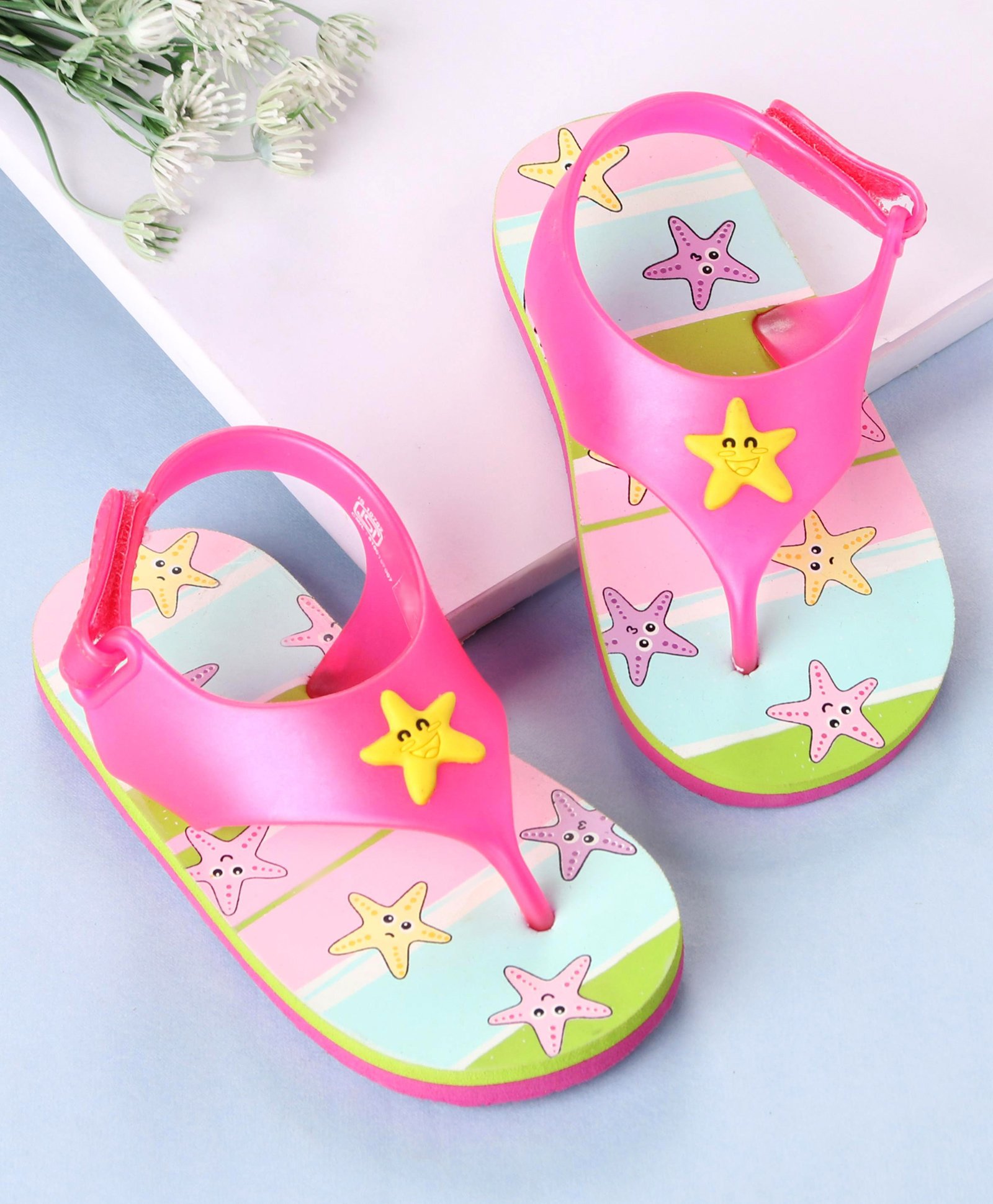 Babyoye Velcro Closure Flip Flops Star Design - Pink-image-40