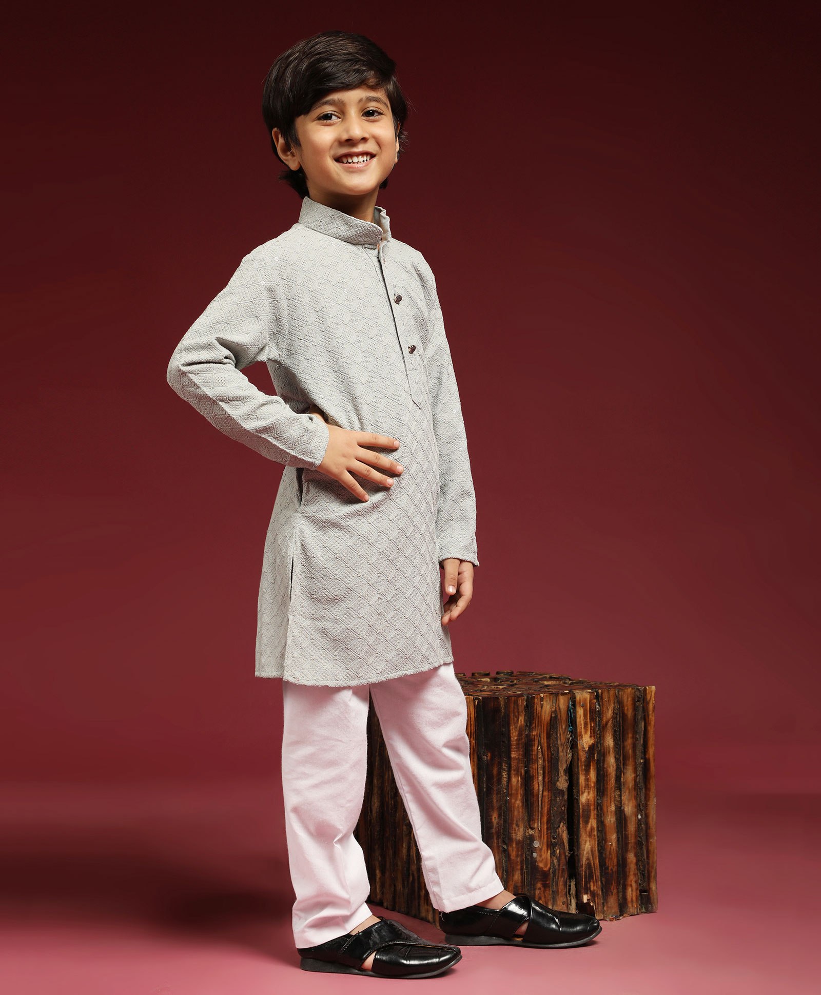 P-MARK Full Sleeves Block Motif Embroidered & Sequin Embellished Kurta Pyjama Set - Grey-picture-20
