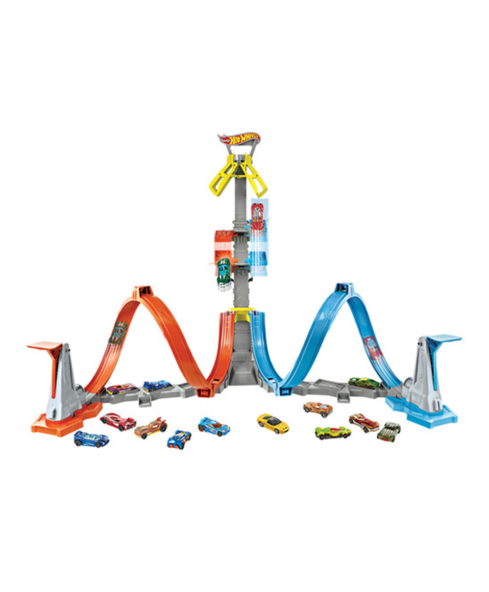 Hot Wheels Loop & Launch Track Set With 1 Car - Multicolour