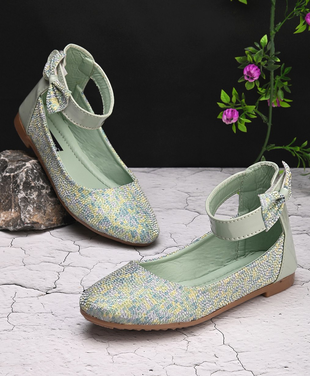 Steprite Bow Detailed Shimmer Embellished Bellies- Green-image-40