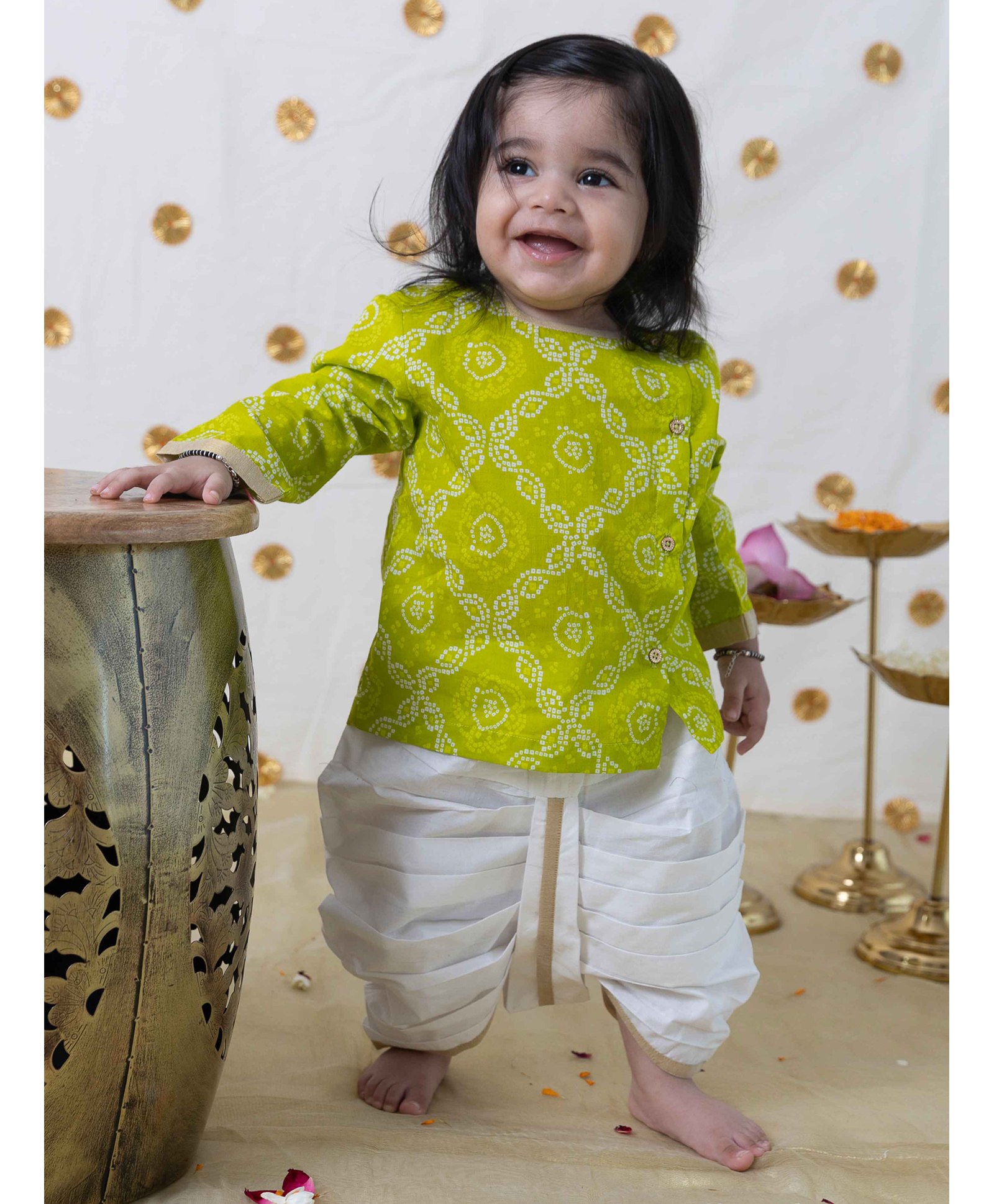 Tiber Taber Full Sleeves Bandhej Printed Kurta Dhoti Set - Green-picture-29