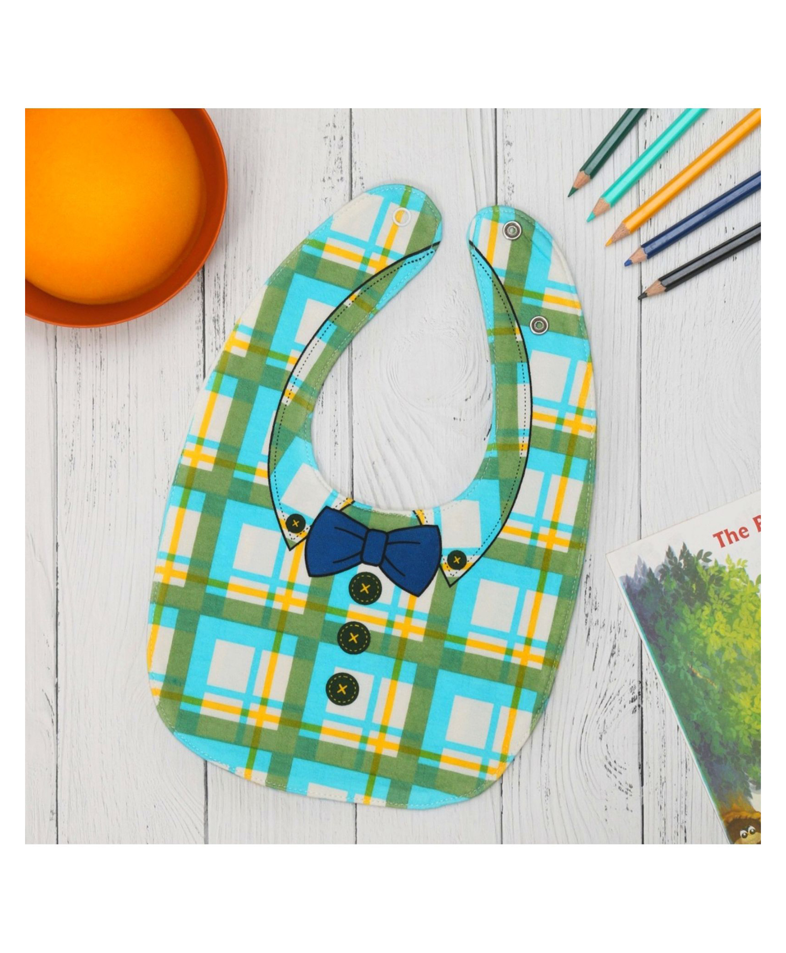 Yellow Bee Cotton Checks and Bow Print  Reversible Bib with Double  Closure for Boys - Green-image-3