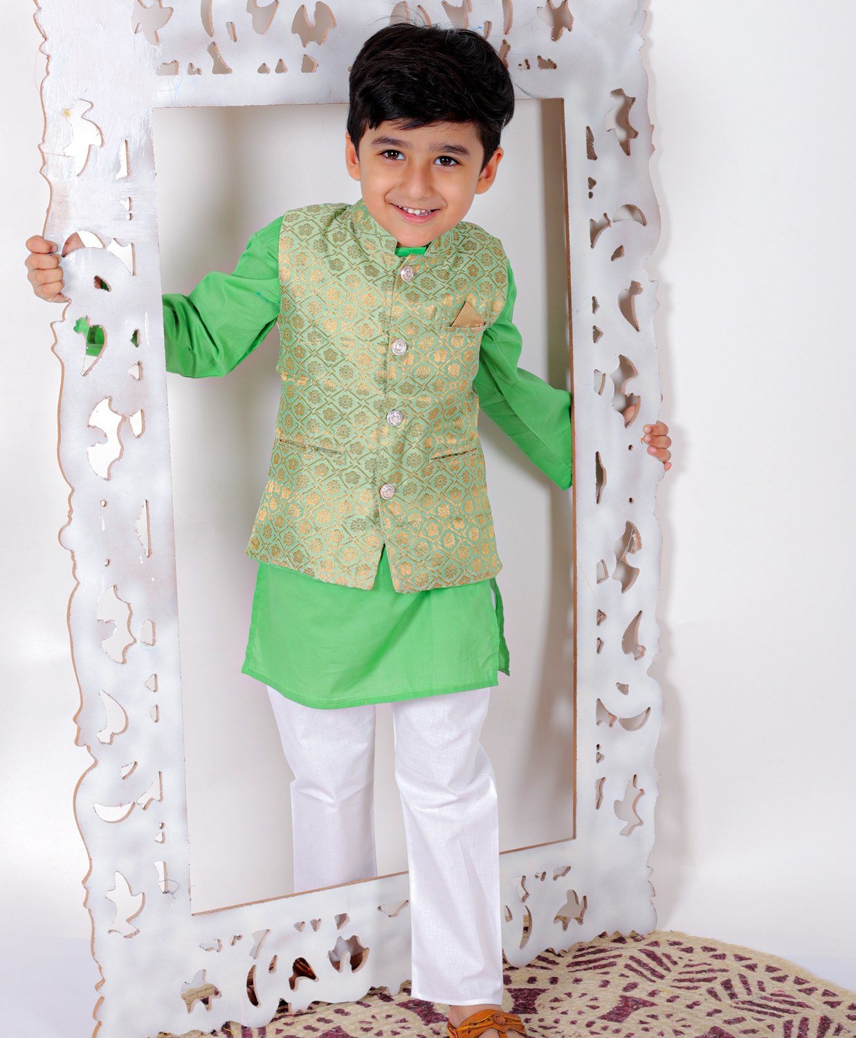 Superminis  Pure Cotton Full Sleeves Solid Kurta Pyjama With Dupion Silk Floral Block Motif Designed Jacket - Green-image-39