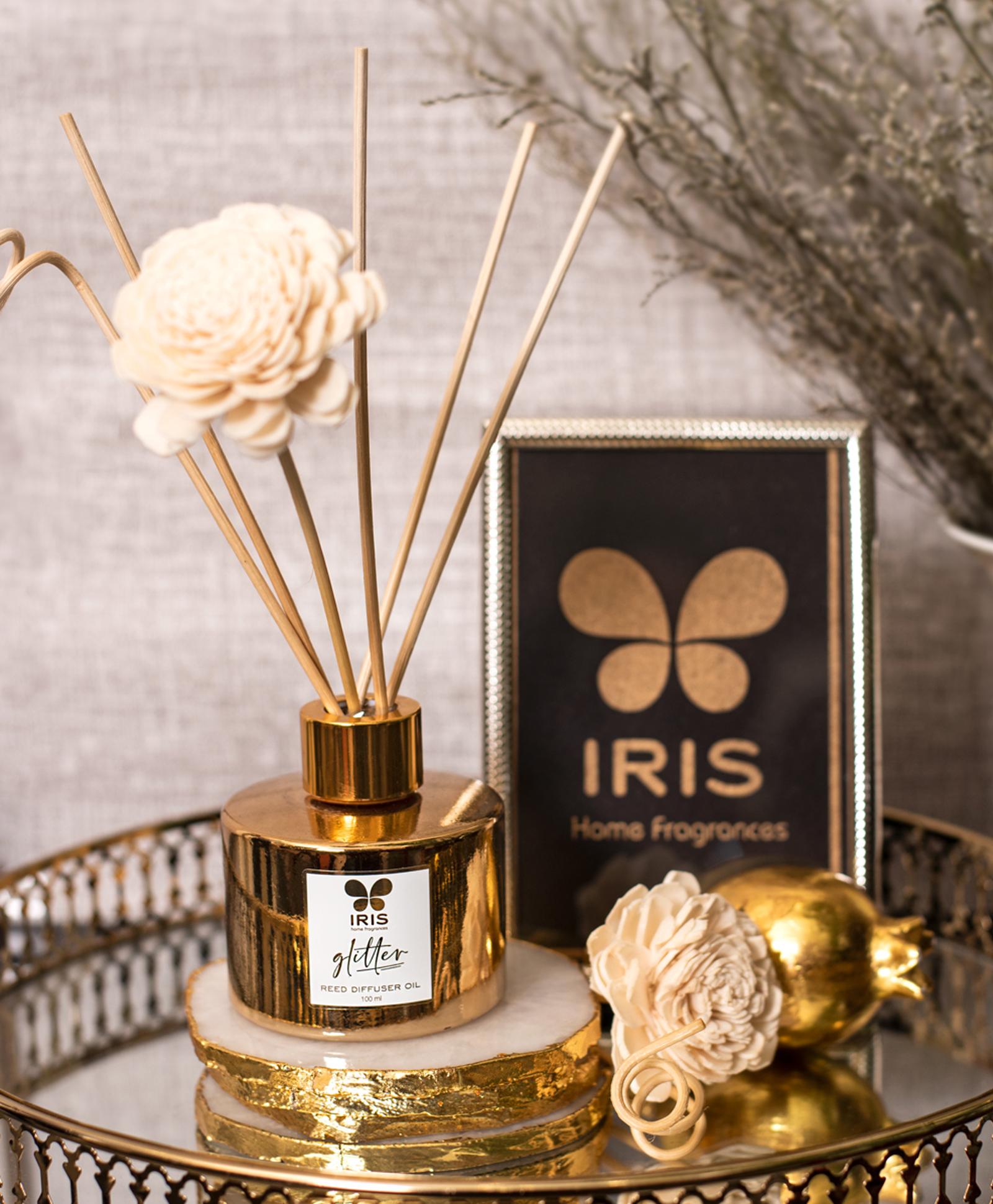 Iris Homefragrances Glitter Reed Diffuser Set With 6 N Reed Sticks and 100 ml Reed Diffuser Oil