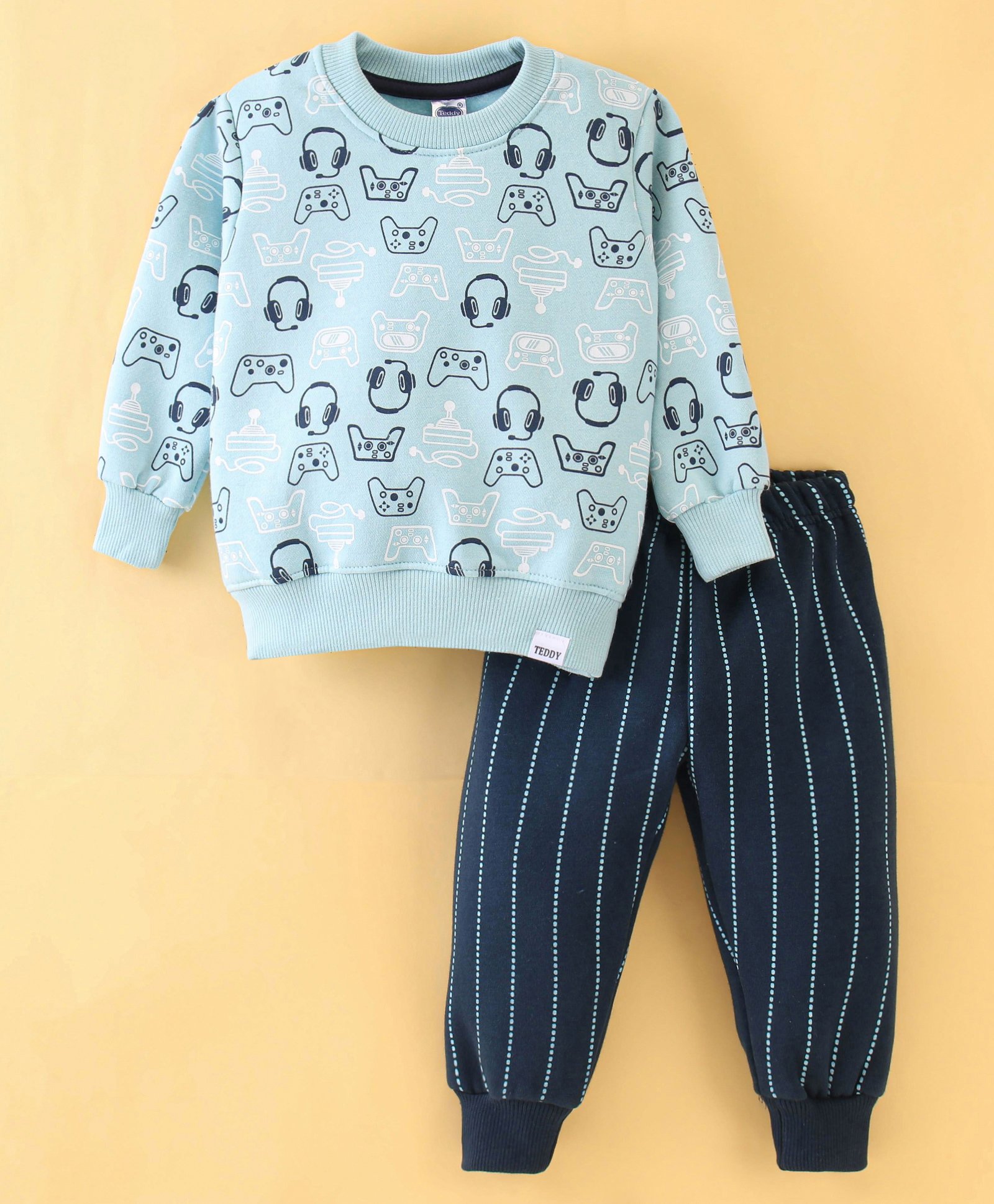 Teddy Cotton Fleece Knit Full Sleeves Winter Night Suit Gaming Console Print - Blue-picture-48
