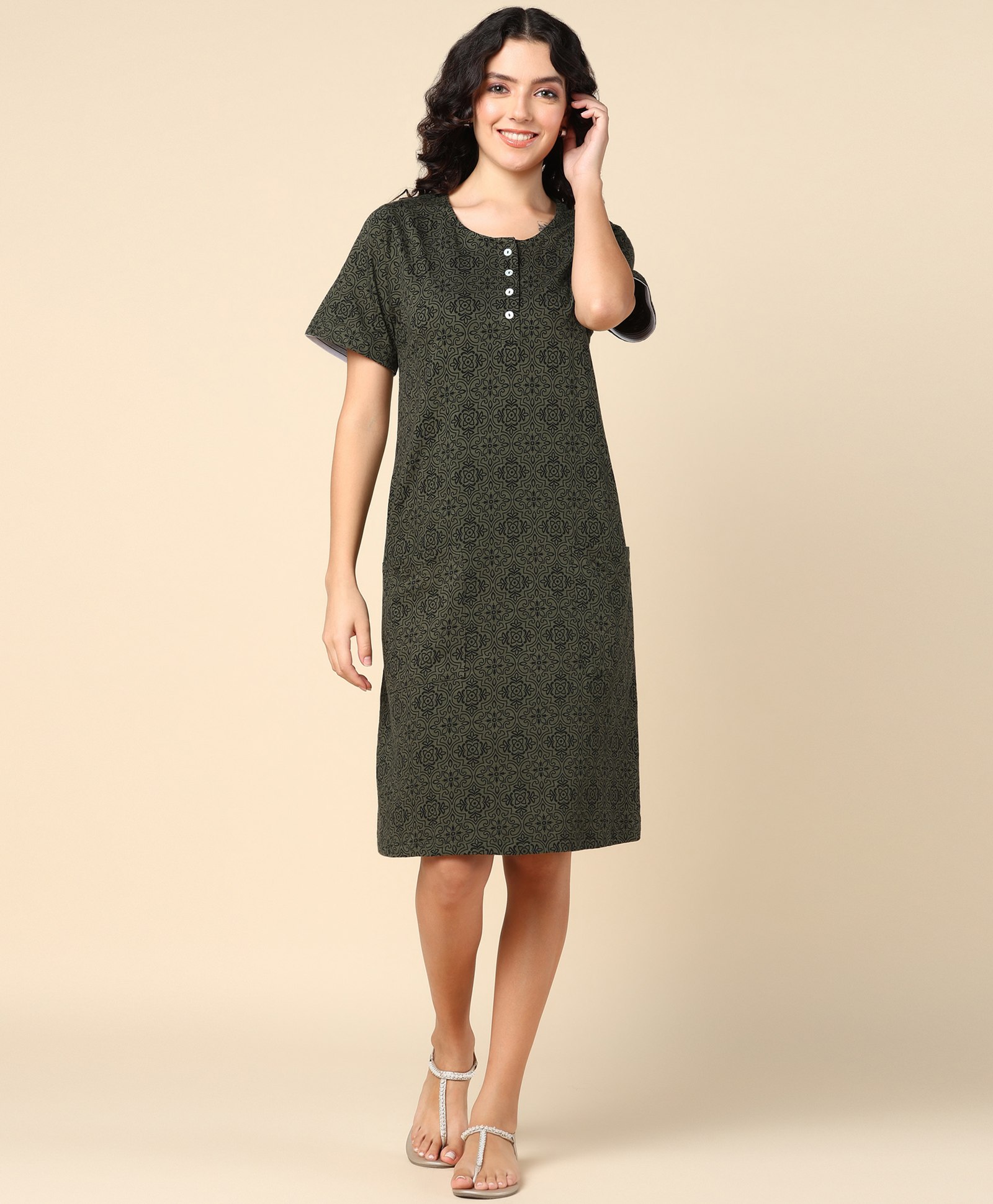 Zelena Half Sleeves Seamless Intricate Design Printed Maternity Dress With Zip Less Nursing Access & Side Pockets - Green-image-33