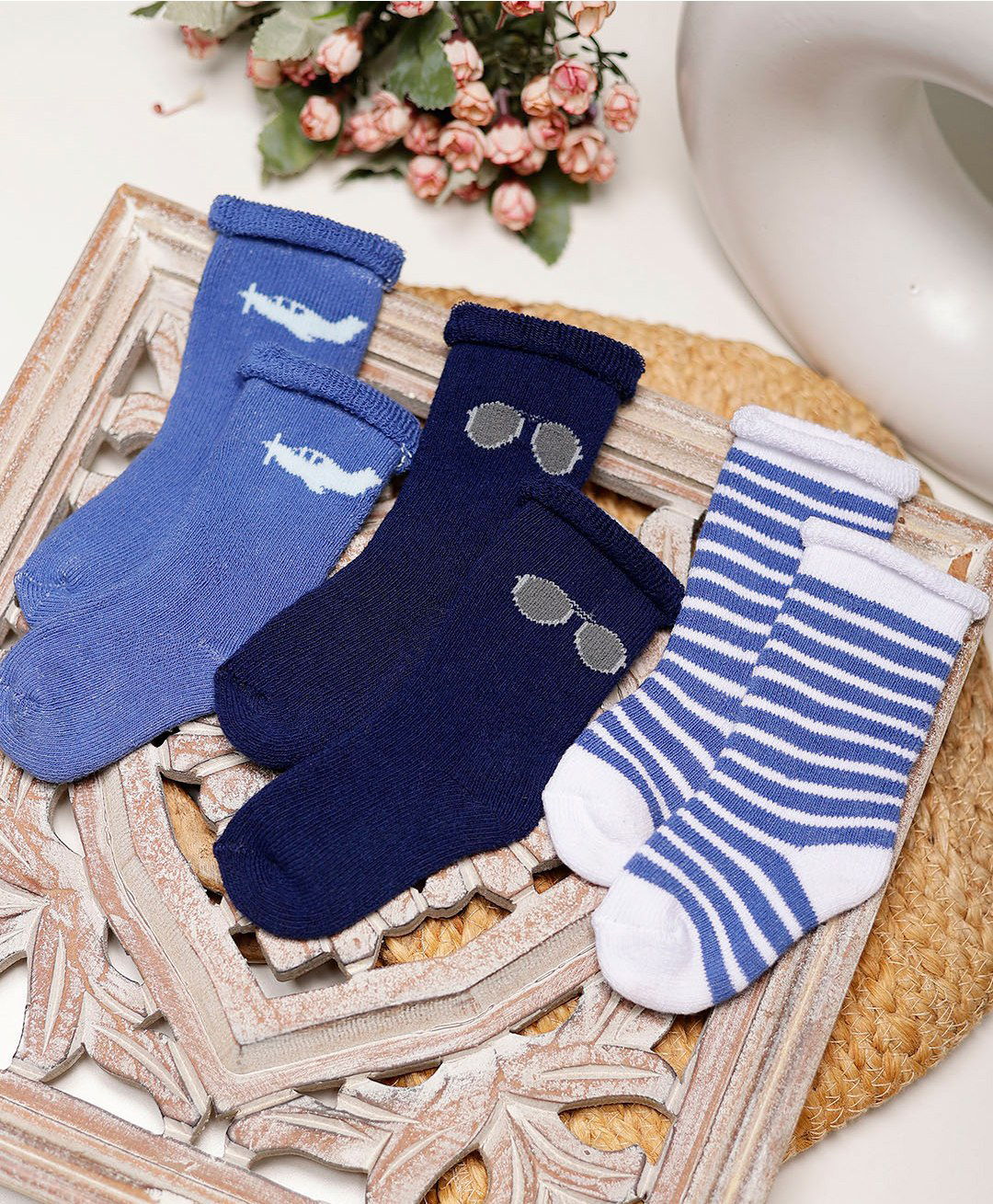 PASSION PETALS Pack Of 3 Striped & Aeroplane  Detailed Warm Socks -  Blue White-picture-18